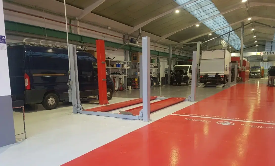 nave del taller mecanico