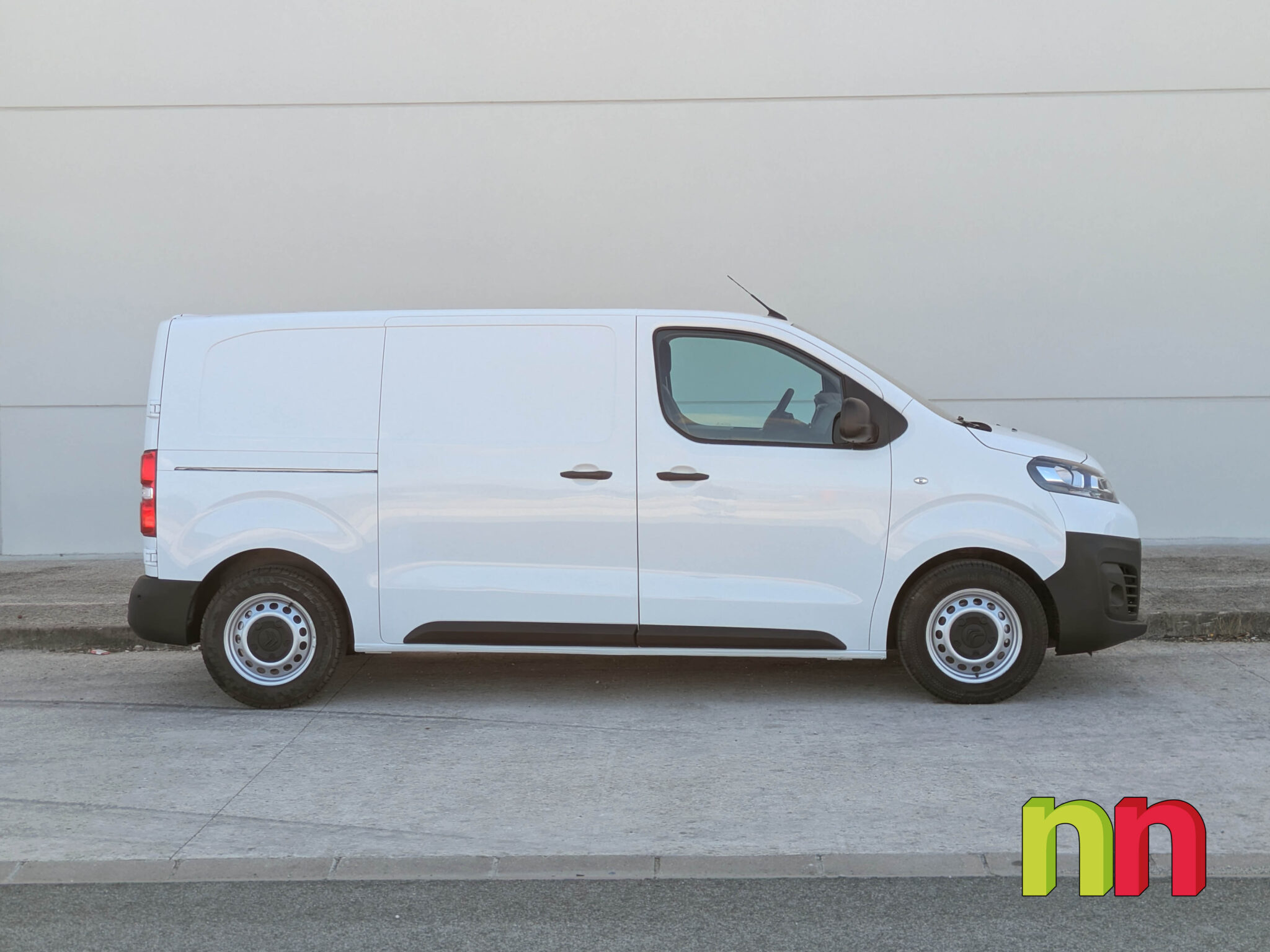 CITROEN Jumpy 3 Talla M 2.0BlueHDI 120cv