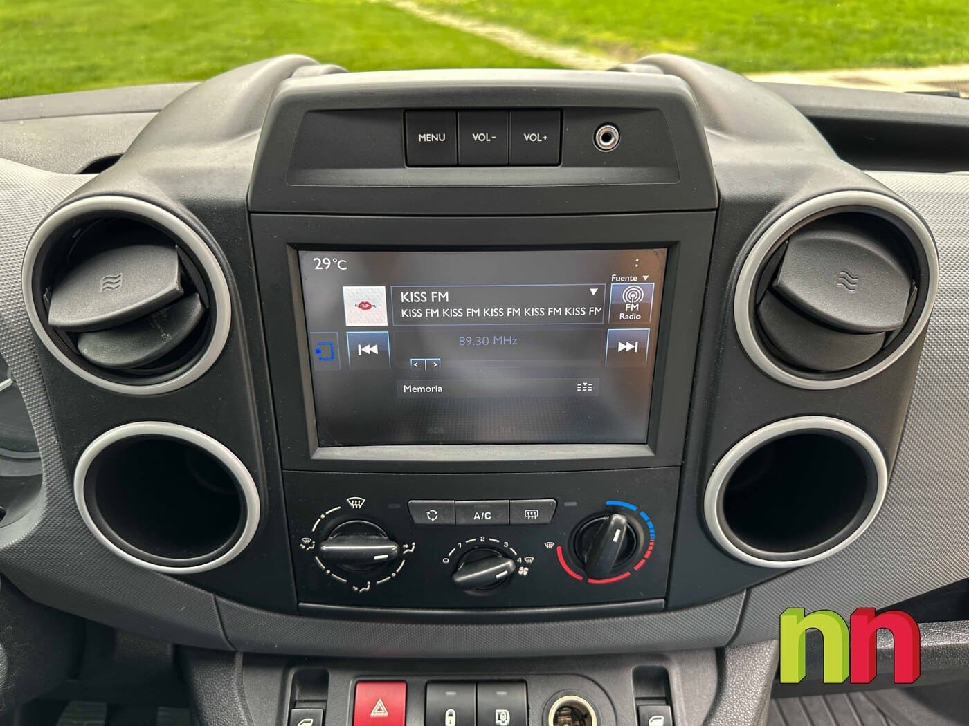PEUGEOT Partner Talla M FG AUTO 1.6HDI 100cv + NAVI