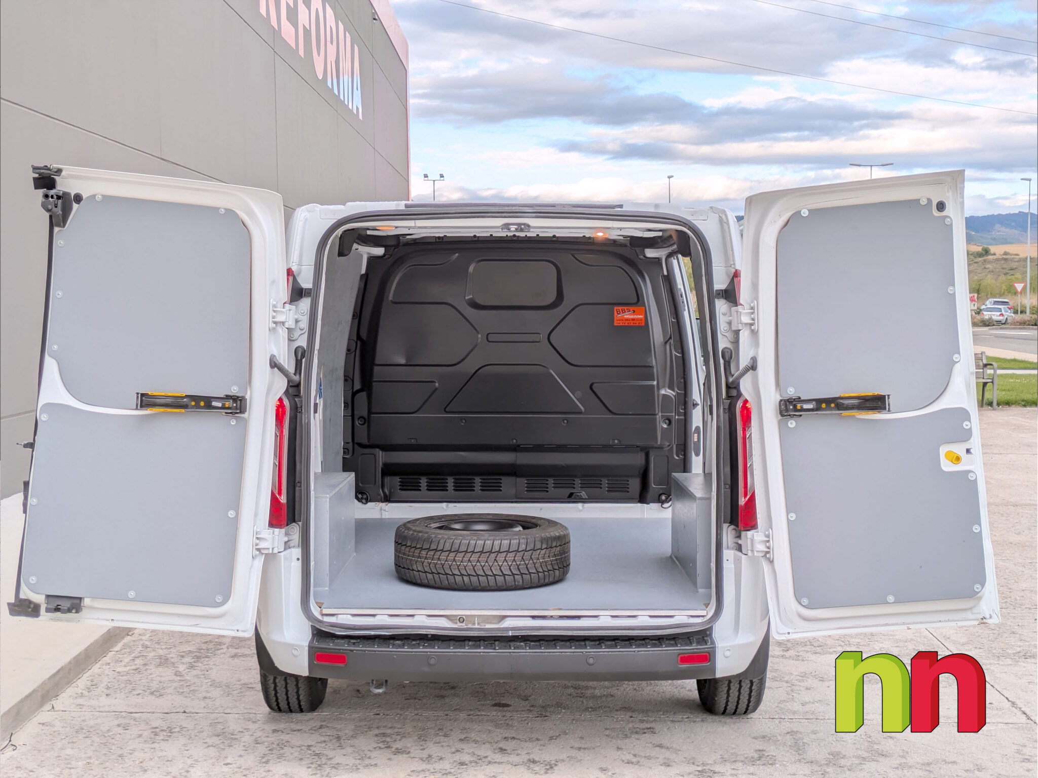 FORD Transit Custom L1H1 FG30 2.0EcoBlue130cv + NAVI