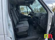 RENAULT Master Carrozada chasis bajo sin plataforma L3 F35 2.3DCI 130cv + NAVI + RAMPA ELÉCTRICA ELEVADORA