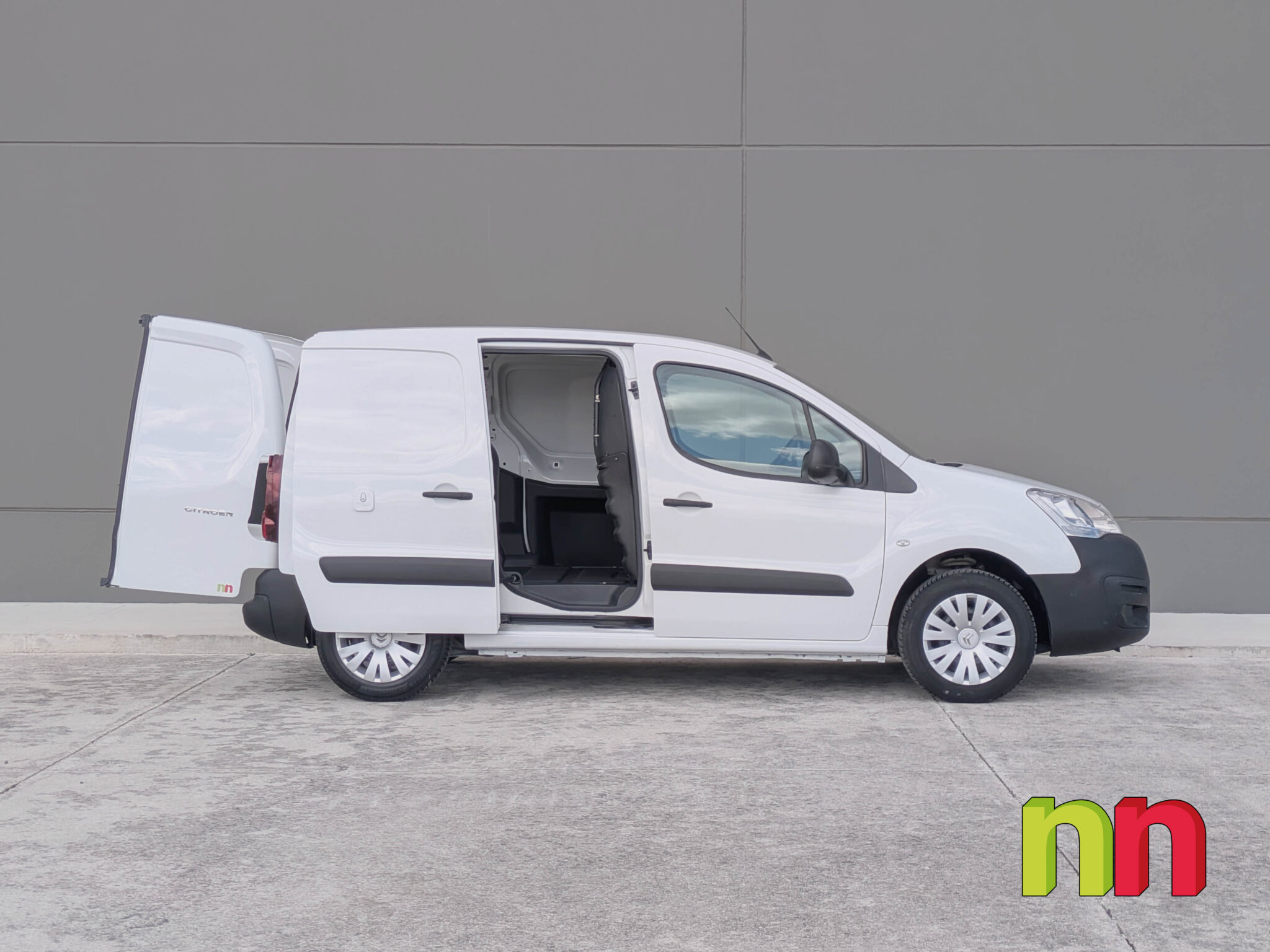 CITROEN Berlingo Talla M 3 Plazas 1.6BlueHDI 100cv