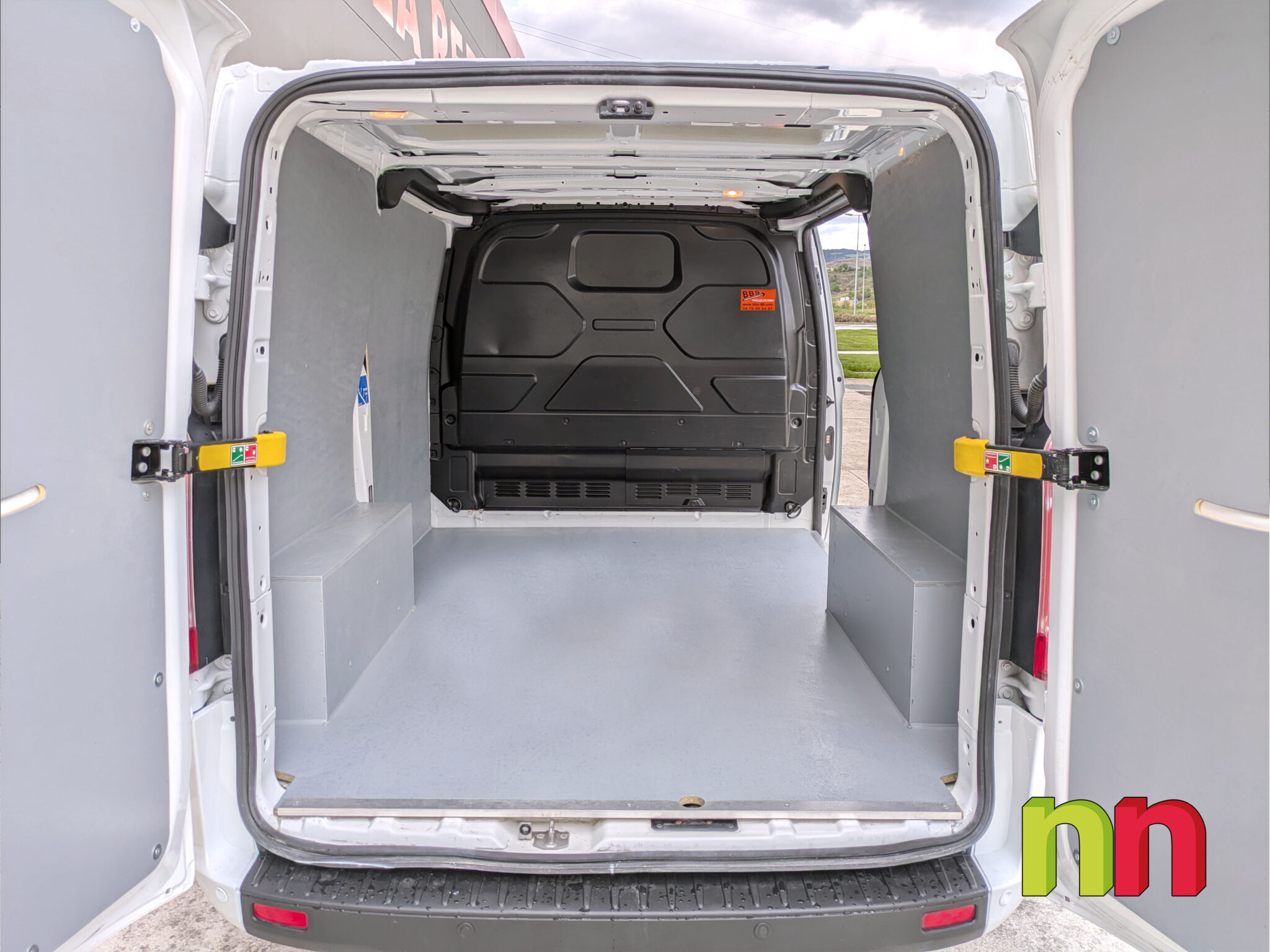 FORD Transit Custom L1H1 FG30 2.0EcoBlue130cv + NAVI