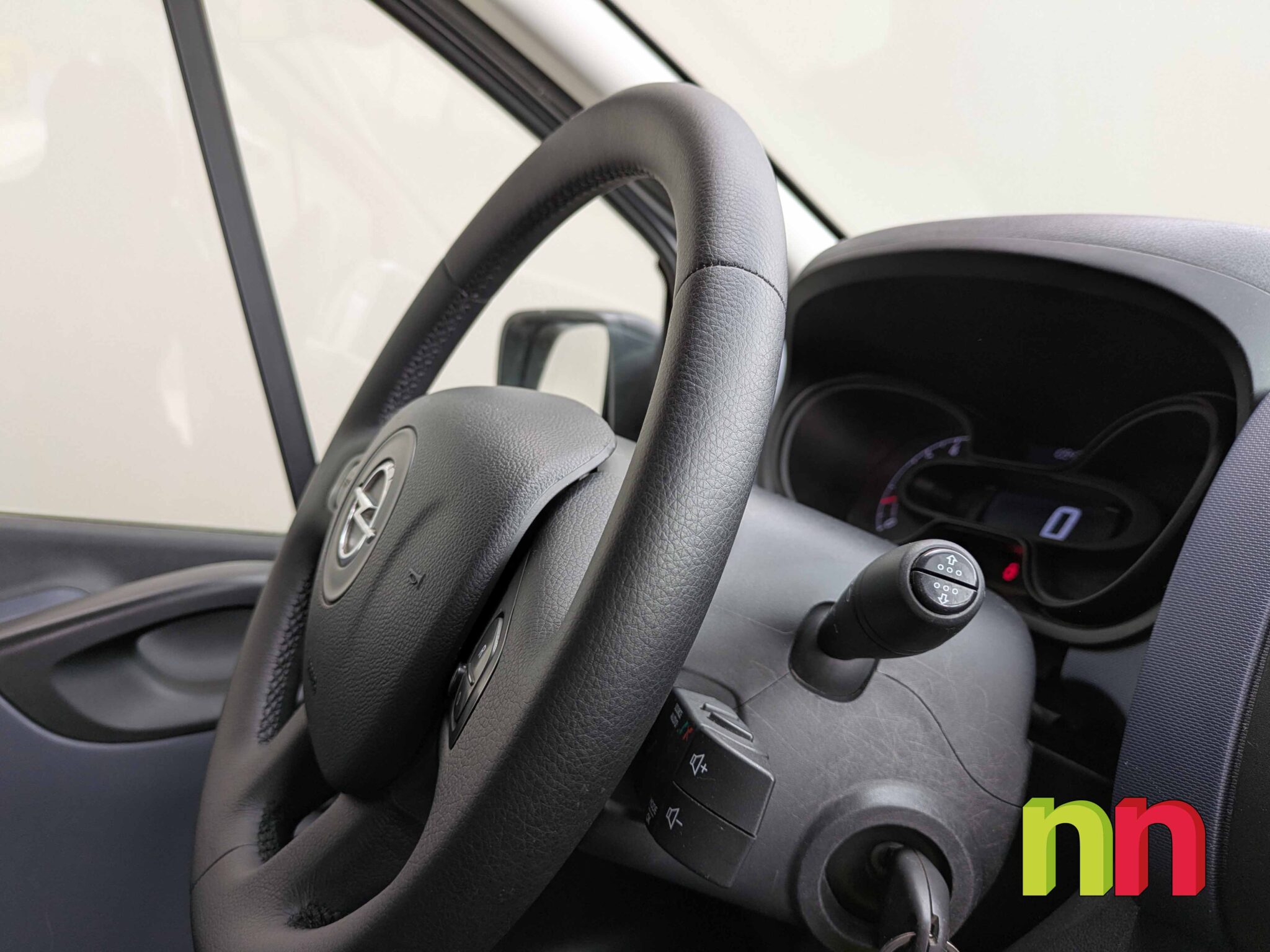 OPEL Vivaro Combi 9 L2H1 FG27 1.6CDTI BiTurbo 125cv + NAVI