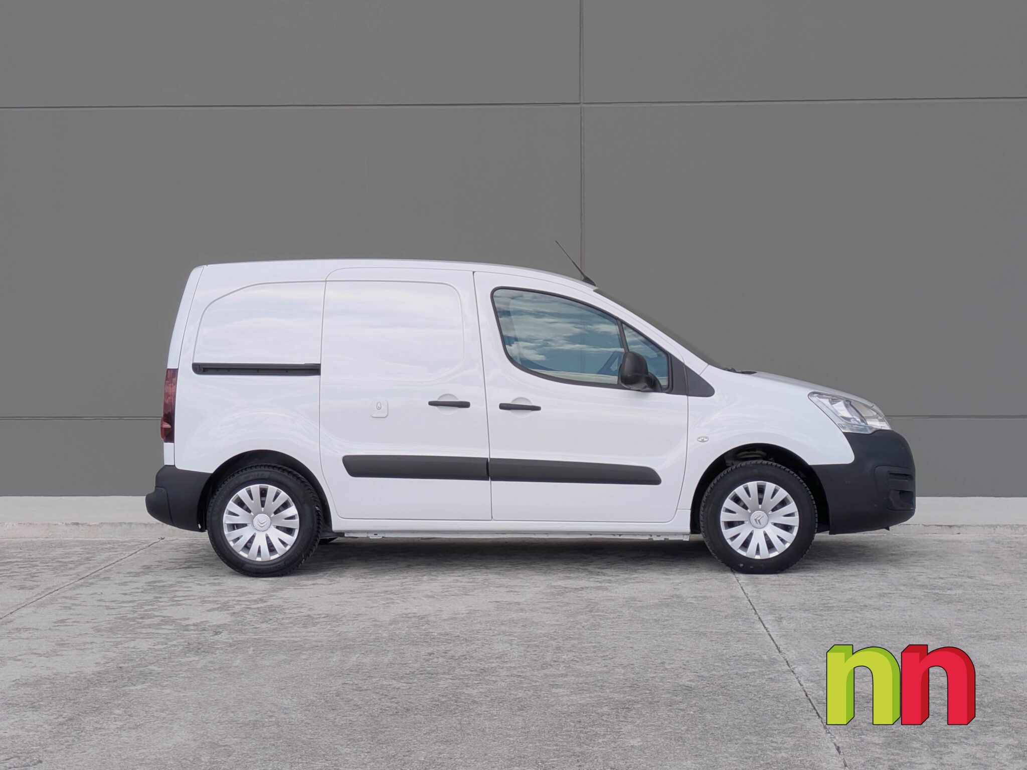 CITROEN Berlingo Talla M 3 Plazas 1.6BlueHDI 100cv