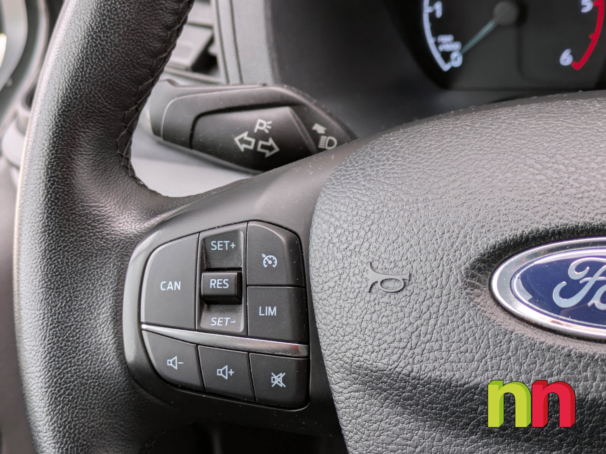 FORD Transit L3H2 2.0 EcoBlue 130cv + NAVI SIN PUERTA LATERAL