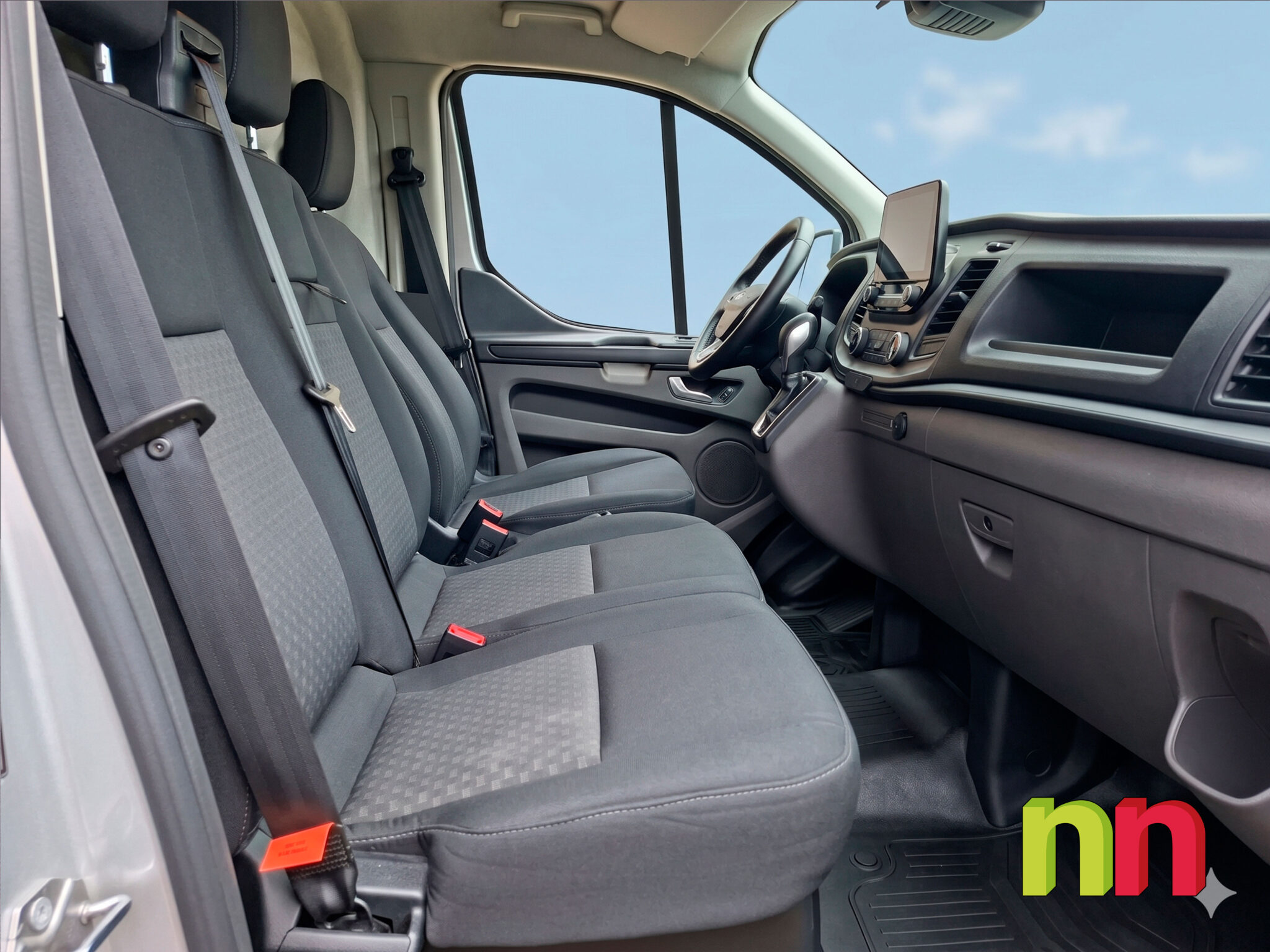 FORD Transit Custom L1H1 AUTO FG30 2.0EcoBlue130cv + NAVI