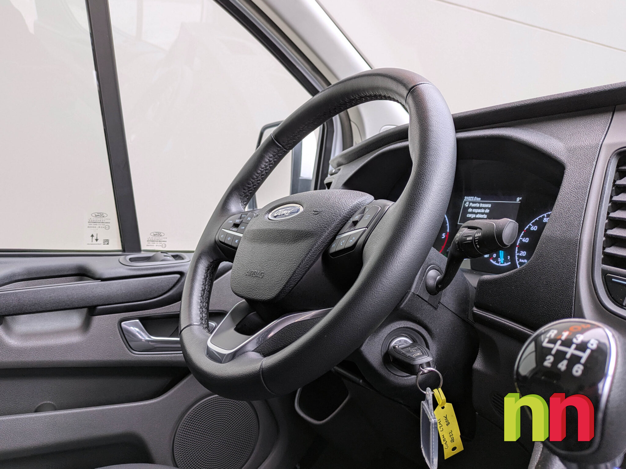 FORD Transit L3H2 2.0 EcoBlue 130cv + NAVI SIN PUERTA LATERAL