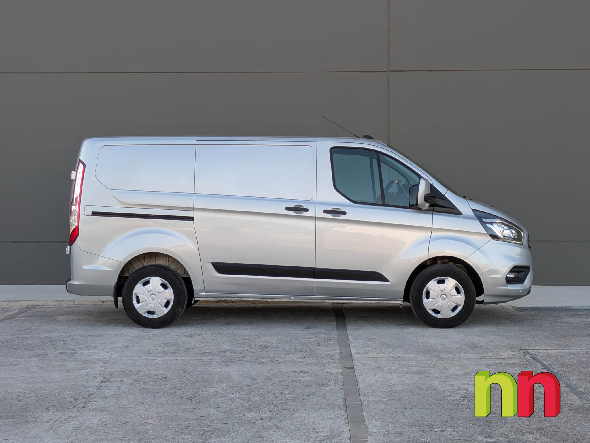 FORD Transit Custom L1H1 AUTO FG30 2.0EcoBlue130cv + NAVI