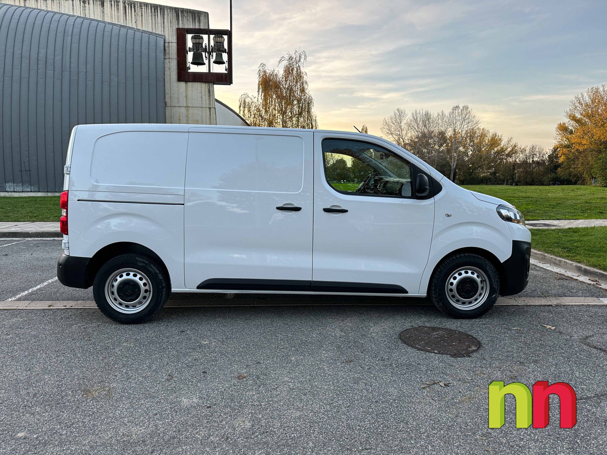 CITROEN Jumpy 3 Talla M AUTO 2.0BlueHDI 120cv + NAVI