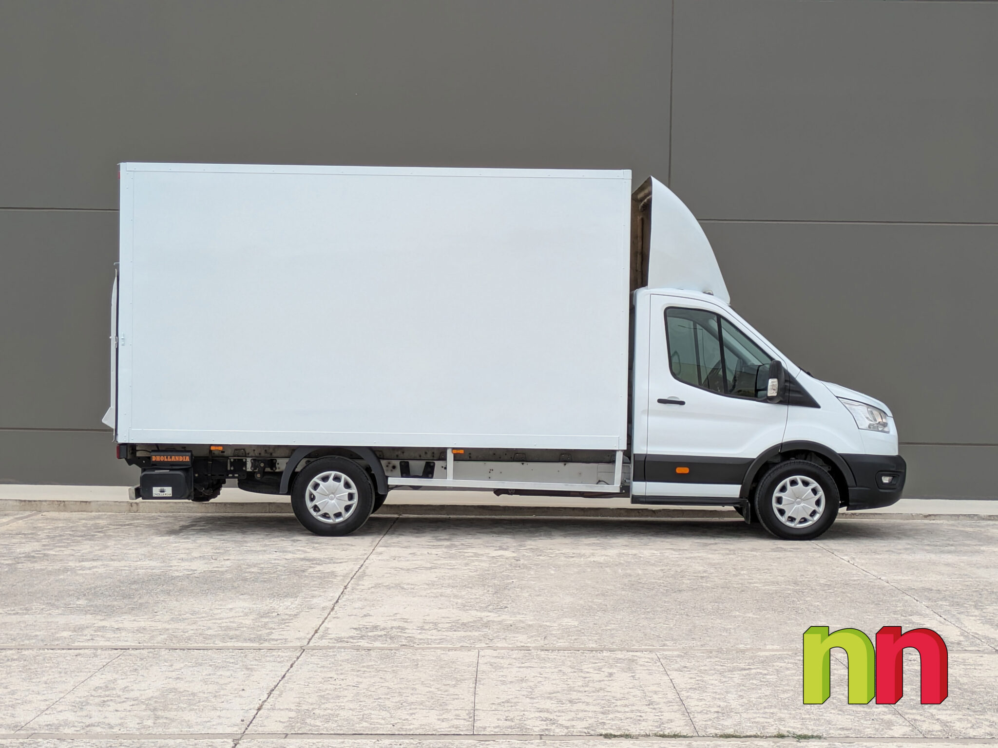 FORD Transit Carrozada con plataforma T350 L5 2.0 EcoBlue 170cv + NAVI