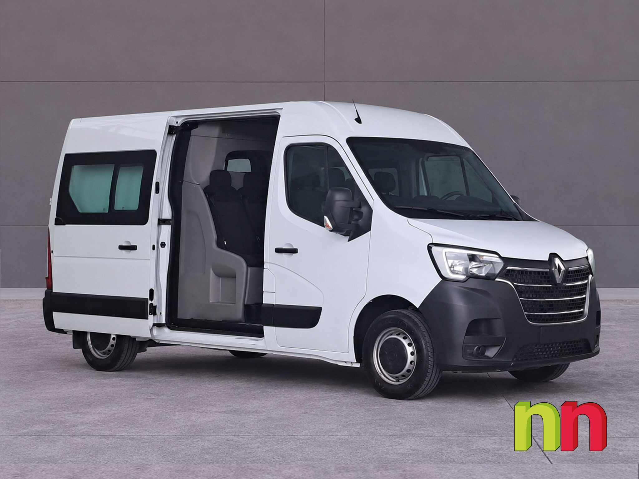 RENAULT Master Combi 7 Plazas L2H2 FG35 2.3DCI 135cv