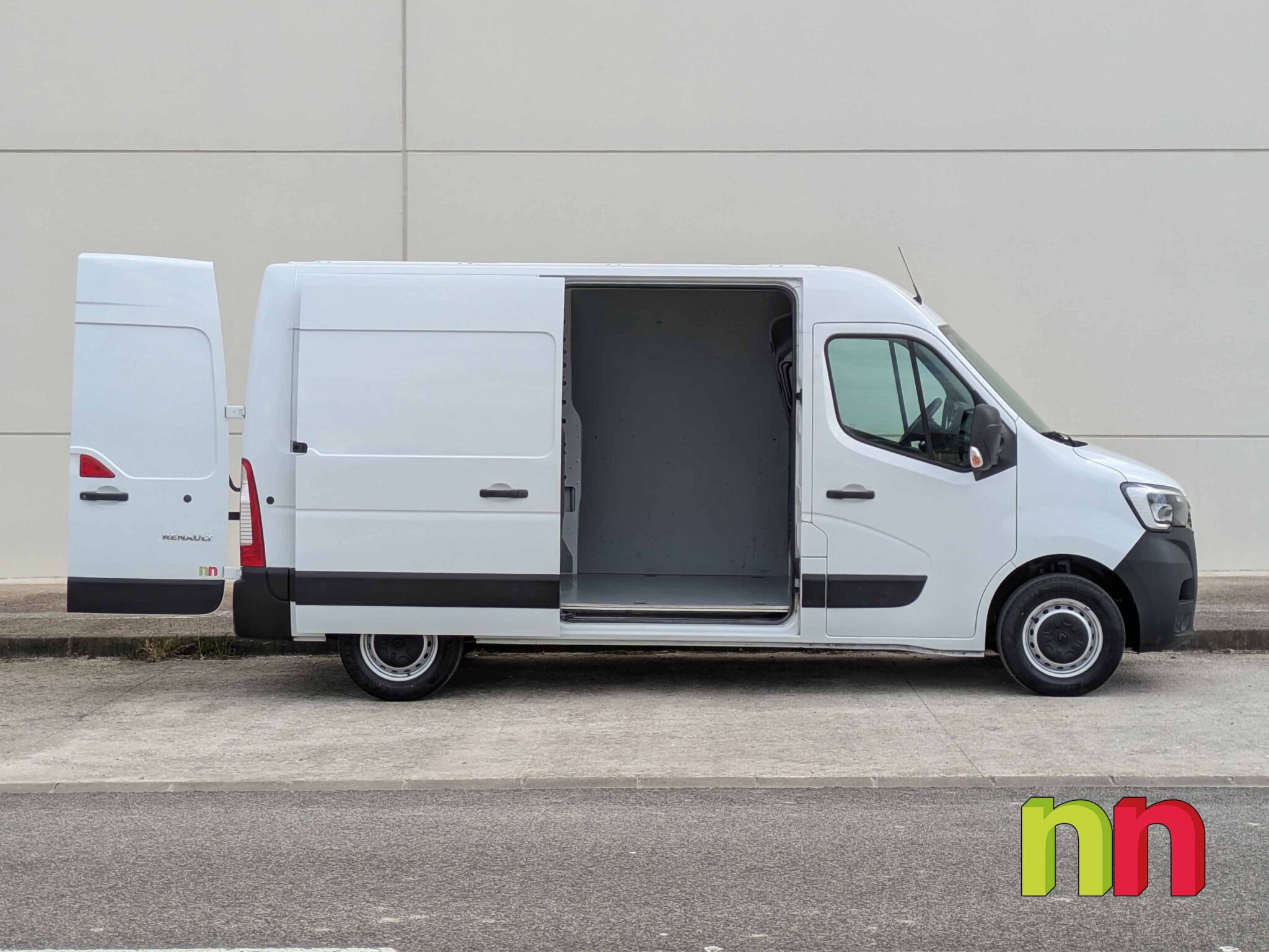 RENAULT Master L2H2 FG33 2.3dCI 135cv