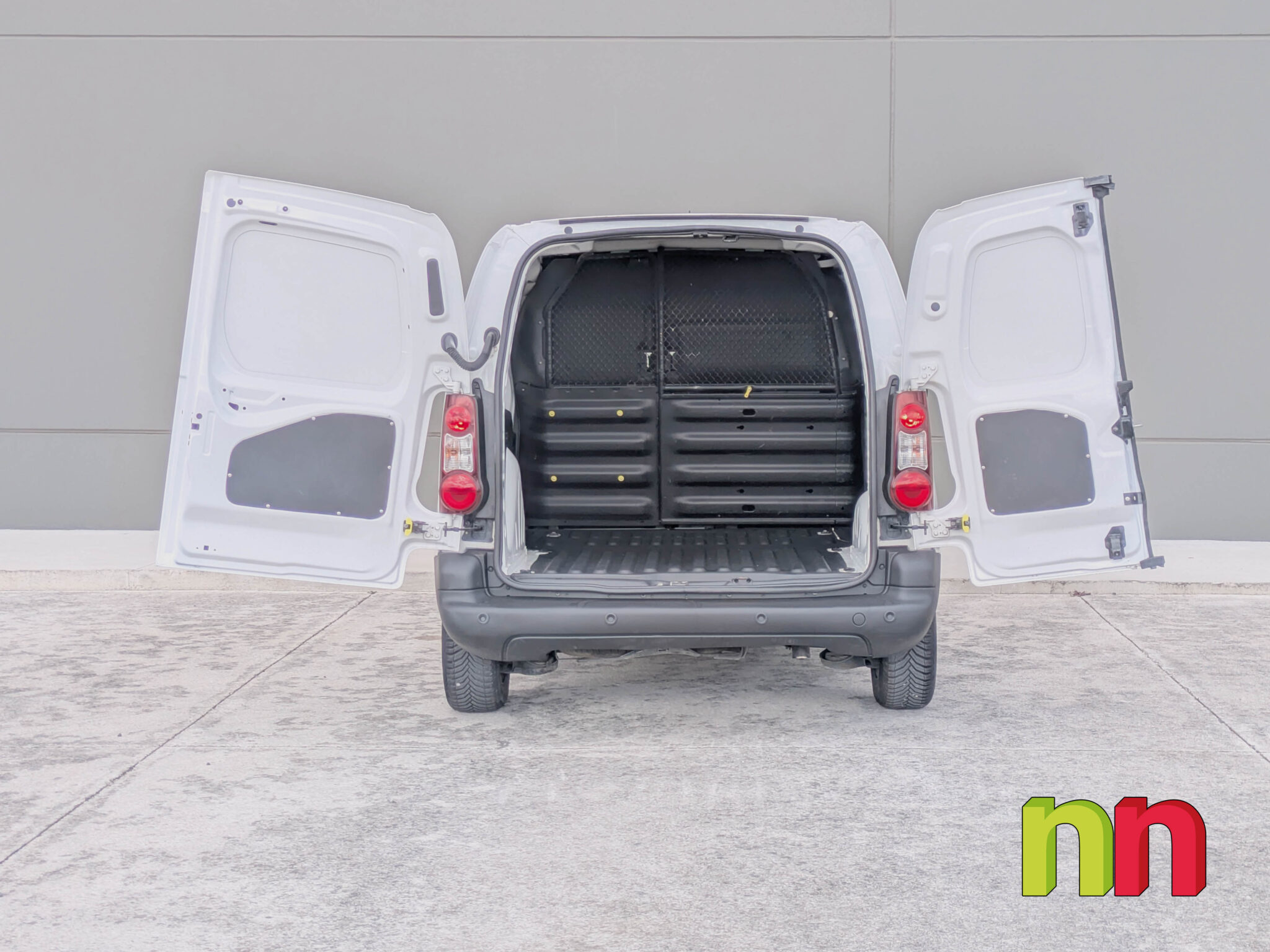 CITROEN Berlingo Talla M 3 Plazas 1.6BlueHDI 100cv