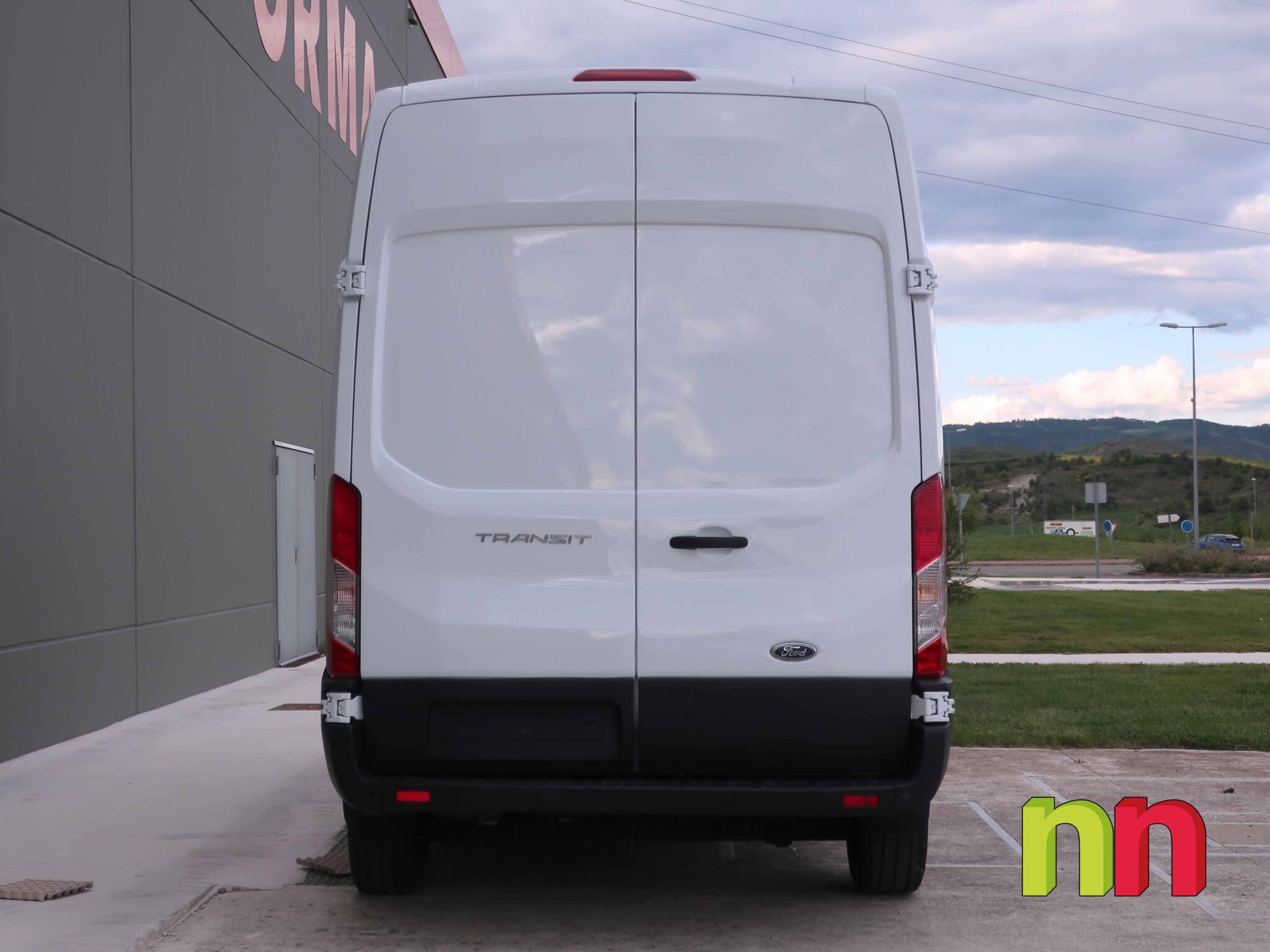 FORD Transit L3H3 2.0 EcoBlue Hibrida 130cv