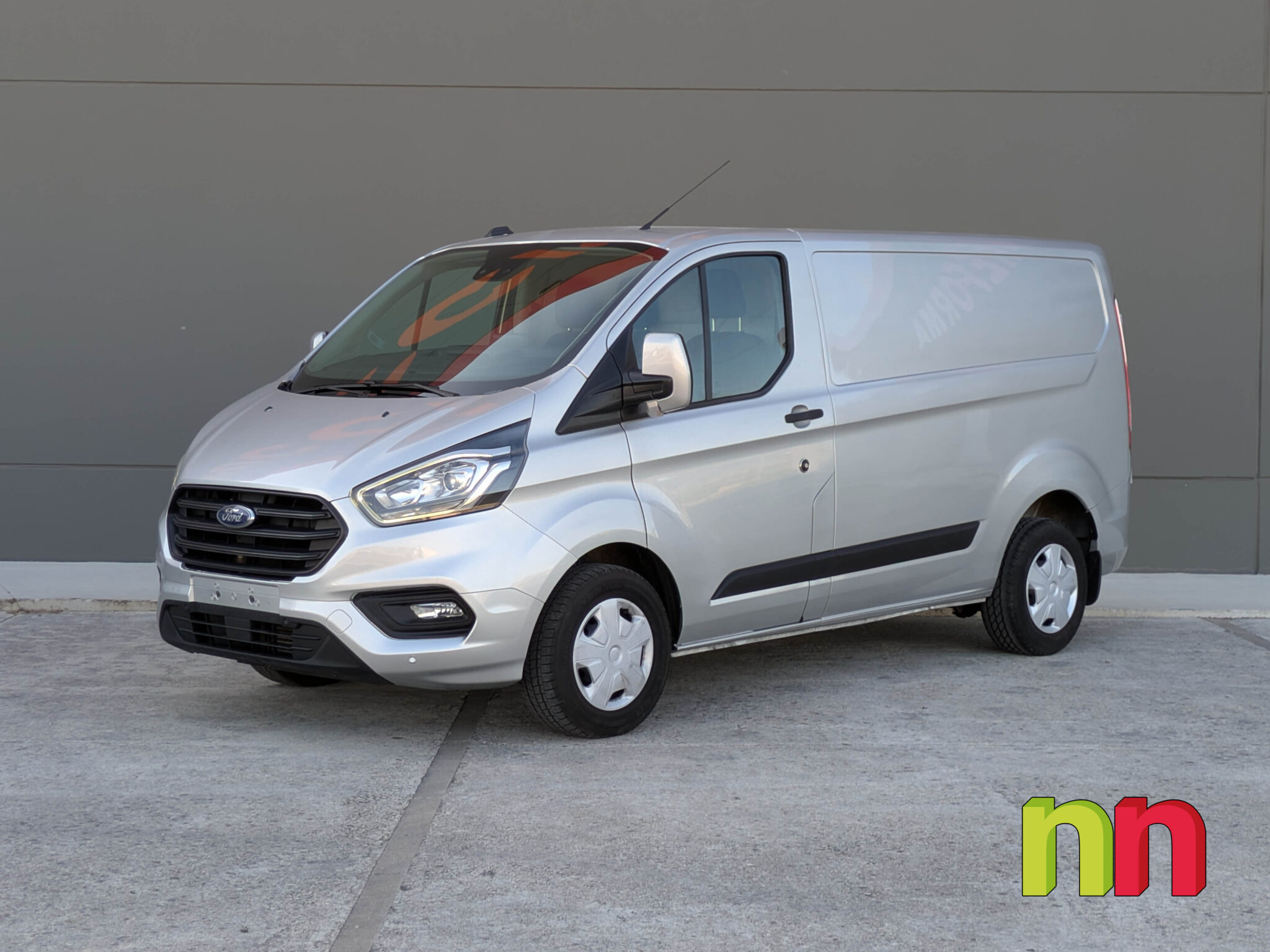 FORD Transit Custom L1H1 AUTO FG30 2.0EcoBlue130cv + NAVI
