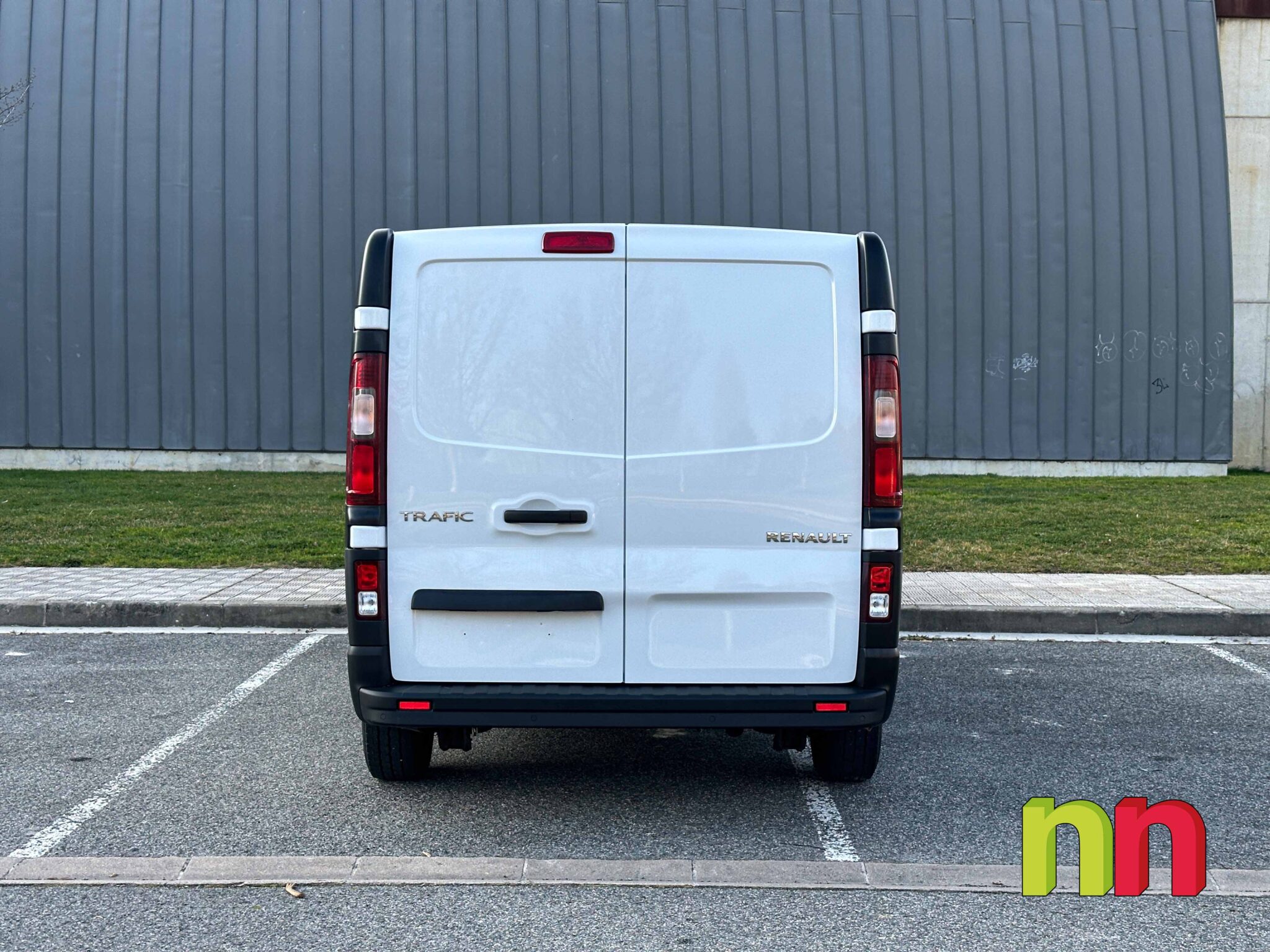 RENAULT Trafic L1H1 1000 2.0dci 120cv