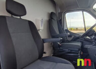 RENAULT Master Carrozada chasis bajo sin plataforma L3 F35 2.3DCI 130cv + NAVI + RAMPA ELÉCTRICA ELEVADORA