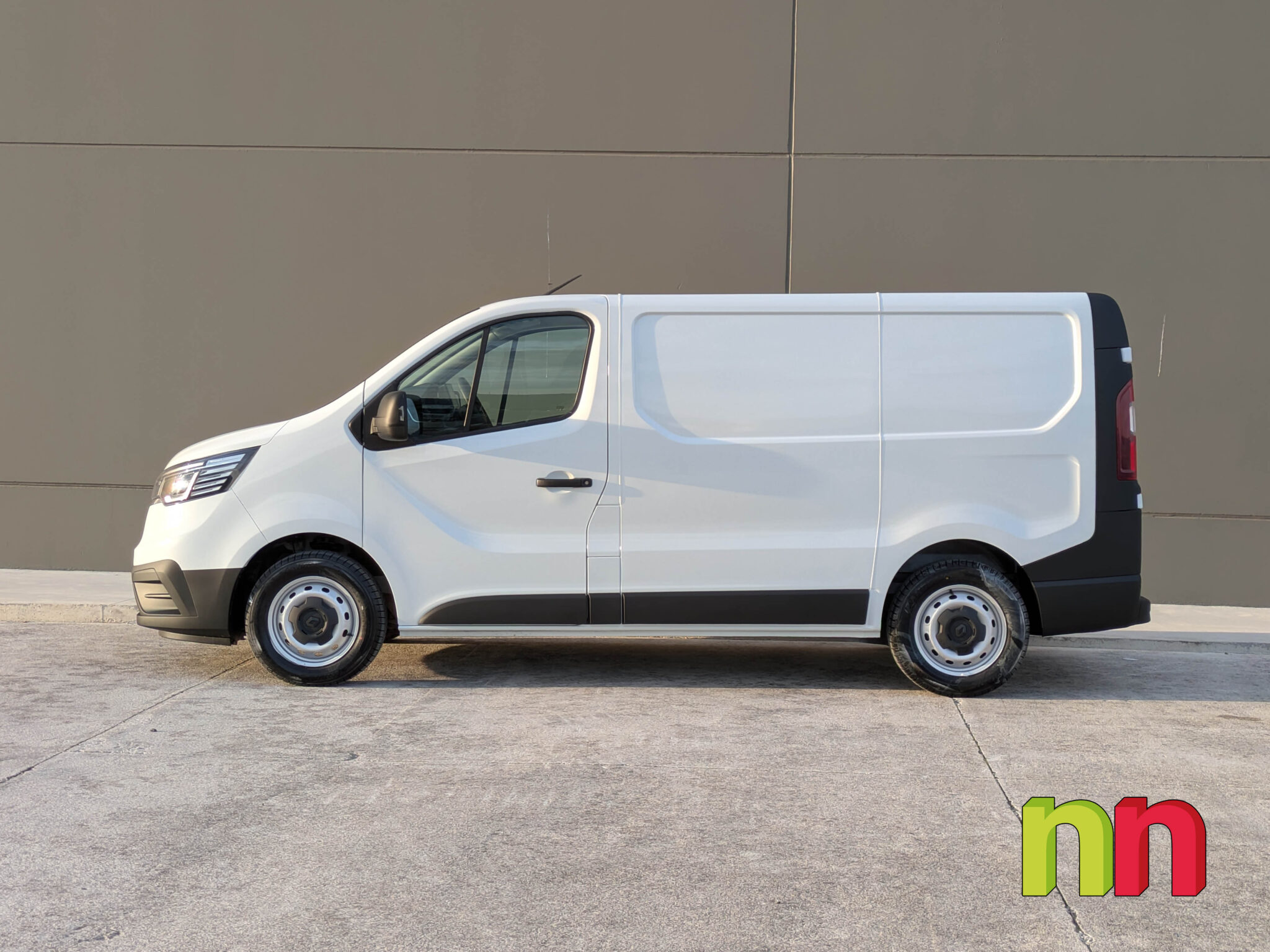 RENAULT Trafic L1H1 FG 2T8 2.0BlueDCI 130cv + NAVI