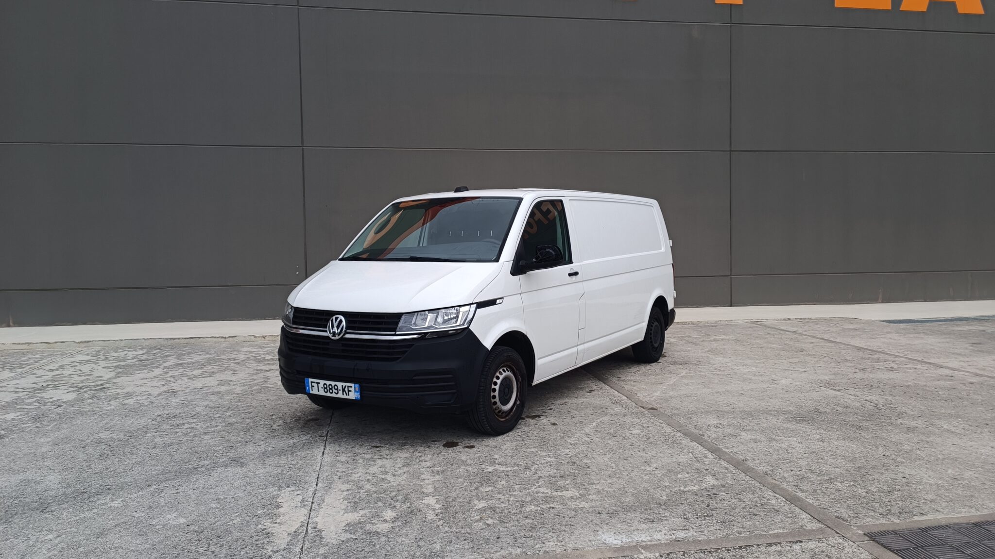 Volkswagen Transporter L1H1 DSG AUTO FG 2.0TDi 150cv + NAVI