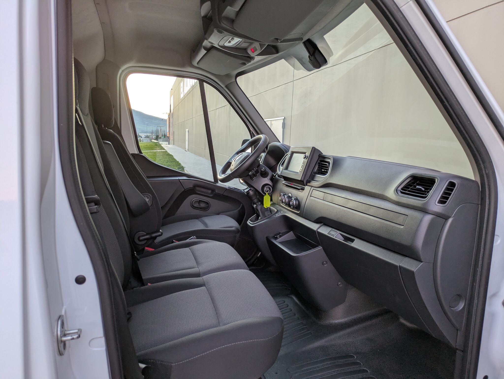RENAULT Master L2H2 FG33 2.3dCI 135cv