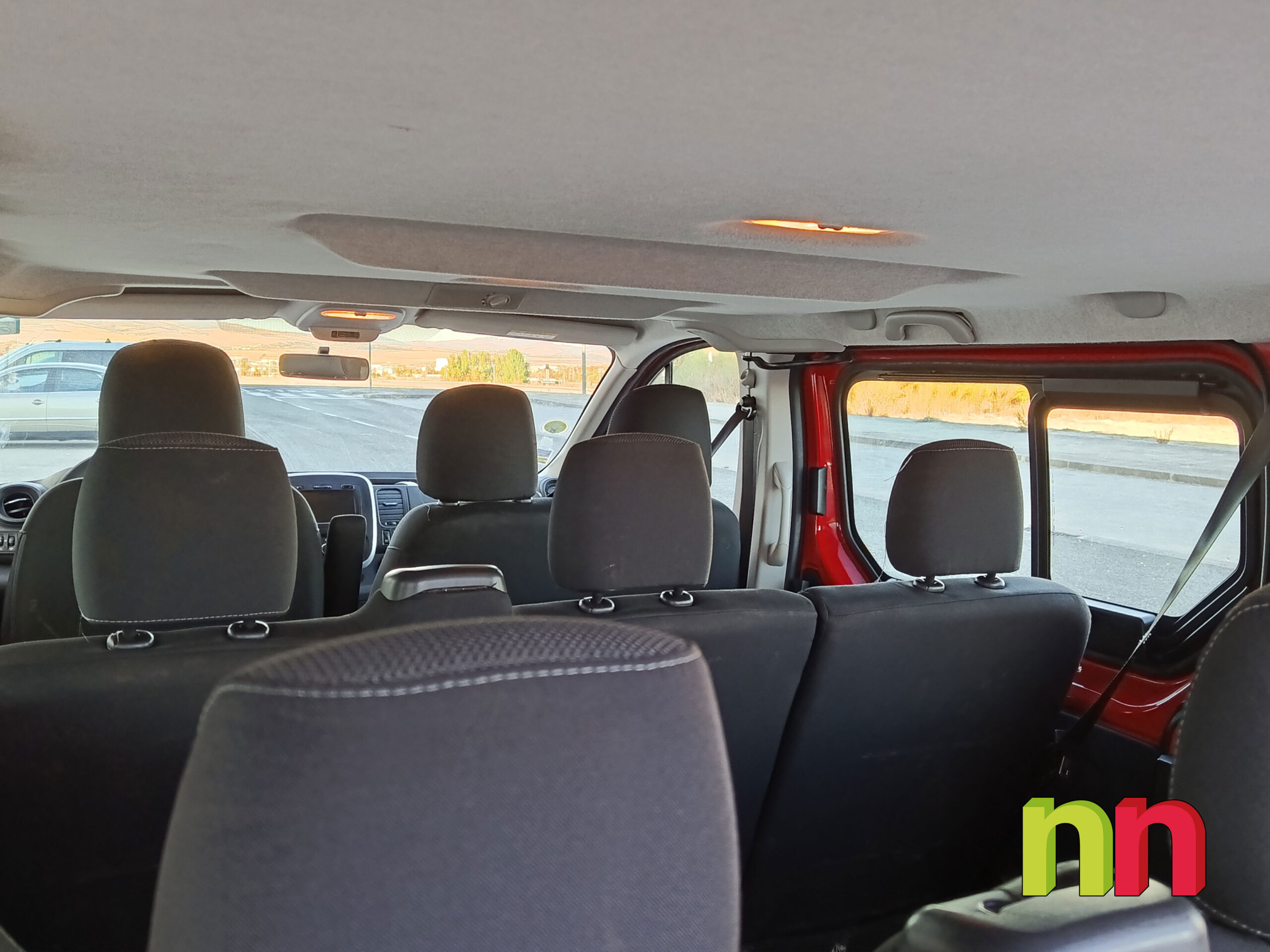 RENAULT Trafic Combi 9 L1H1 2.0DCi 145cv + NAVI