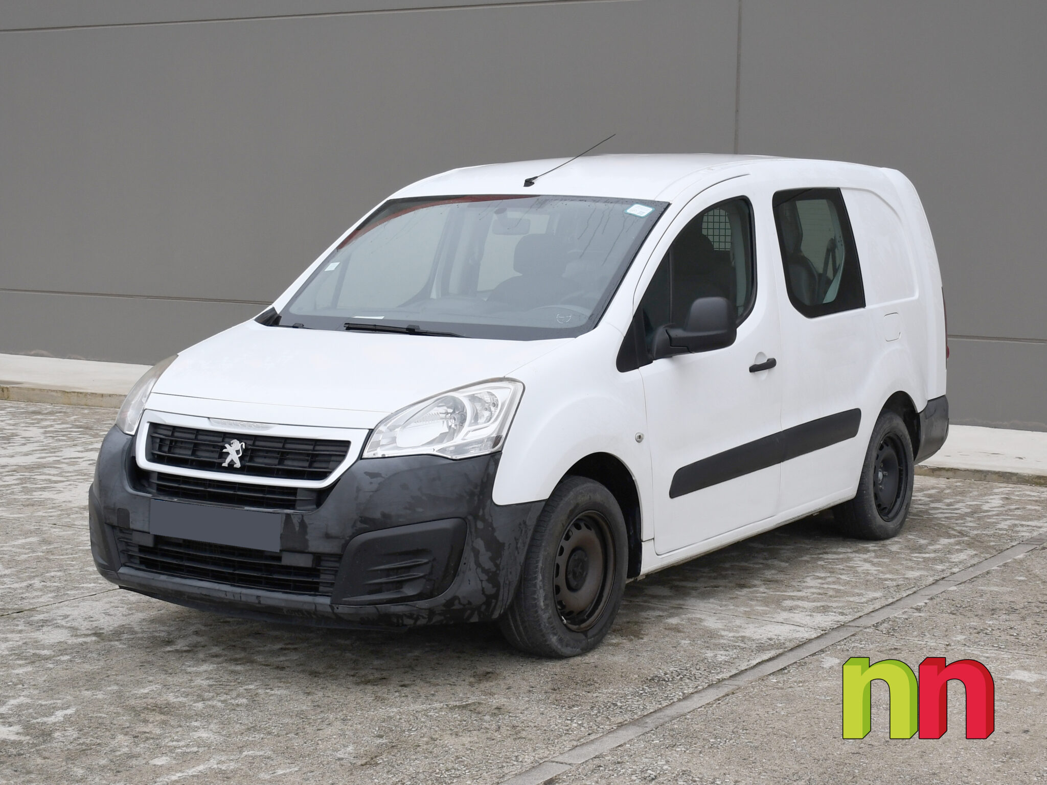PEUGEOT Partner Combi 5 Long 1.6BlueHDI 100cv + ASIENTOS ABATIBLES