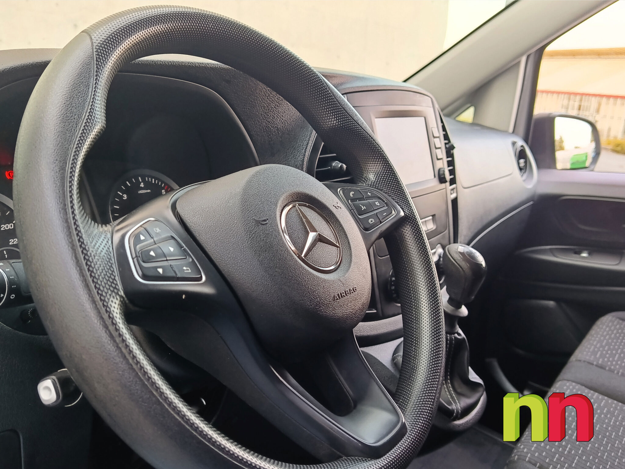 MERCEDES Vito Compact FG 114CDI 136cv + NAVI TRACCIÓN DELANTERA