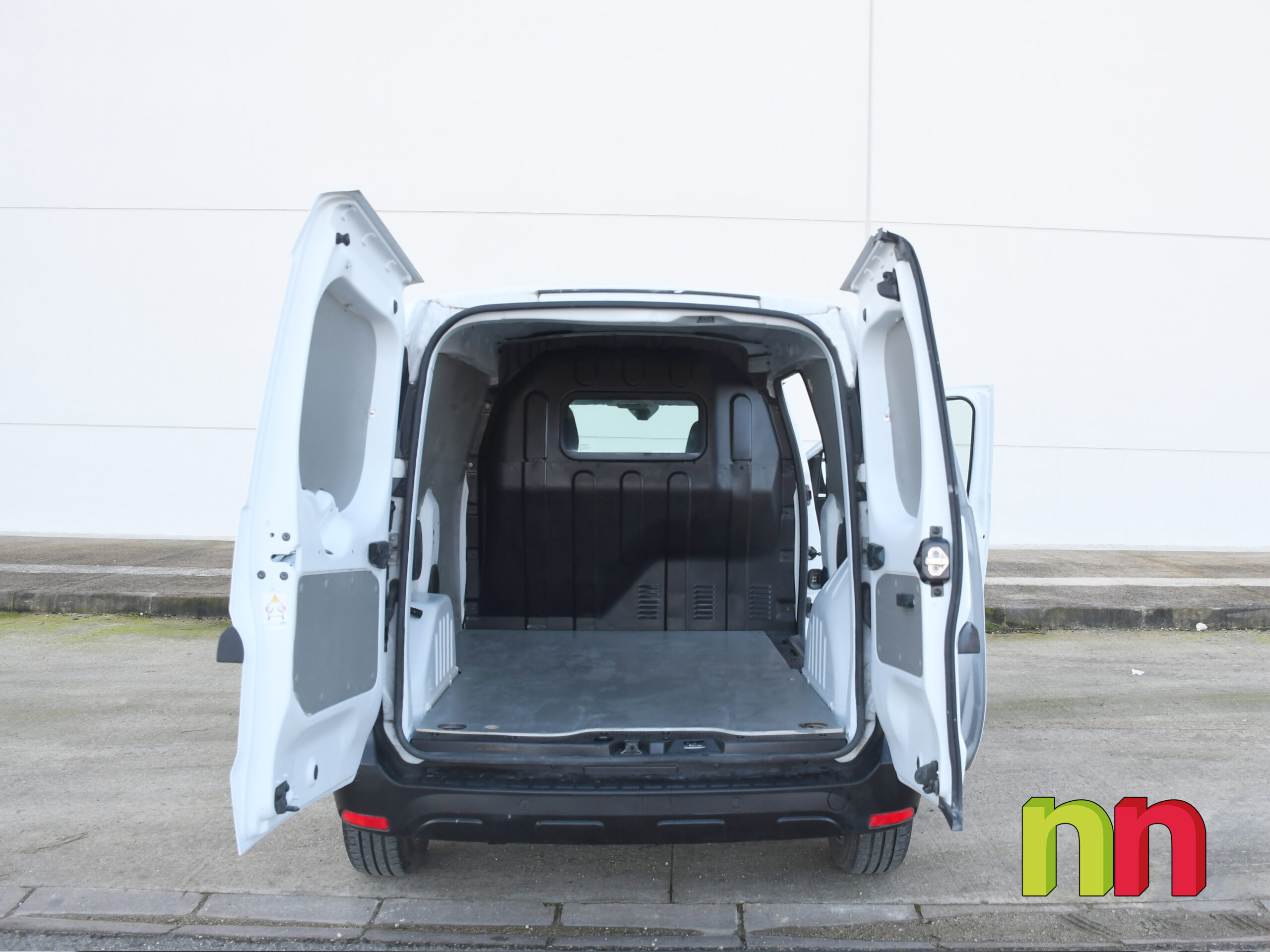 RENAULT Kangoo III Grand Confort 1.5 DCI 115CV 3 Asientos delanteros