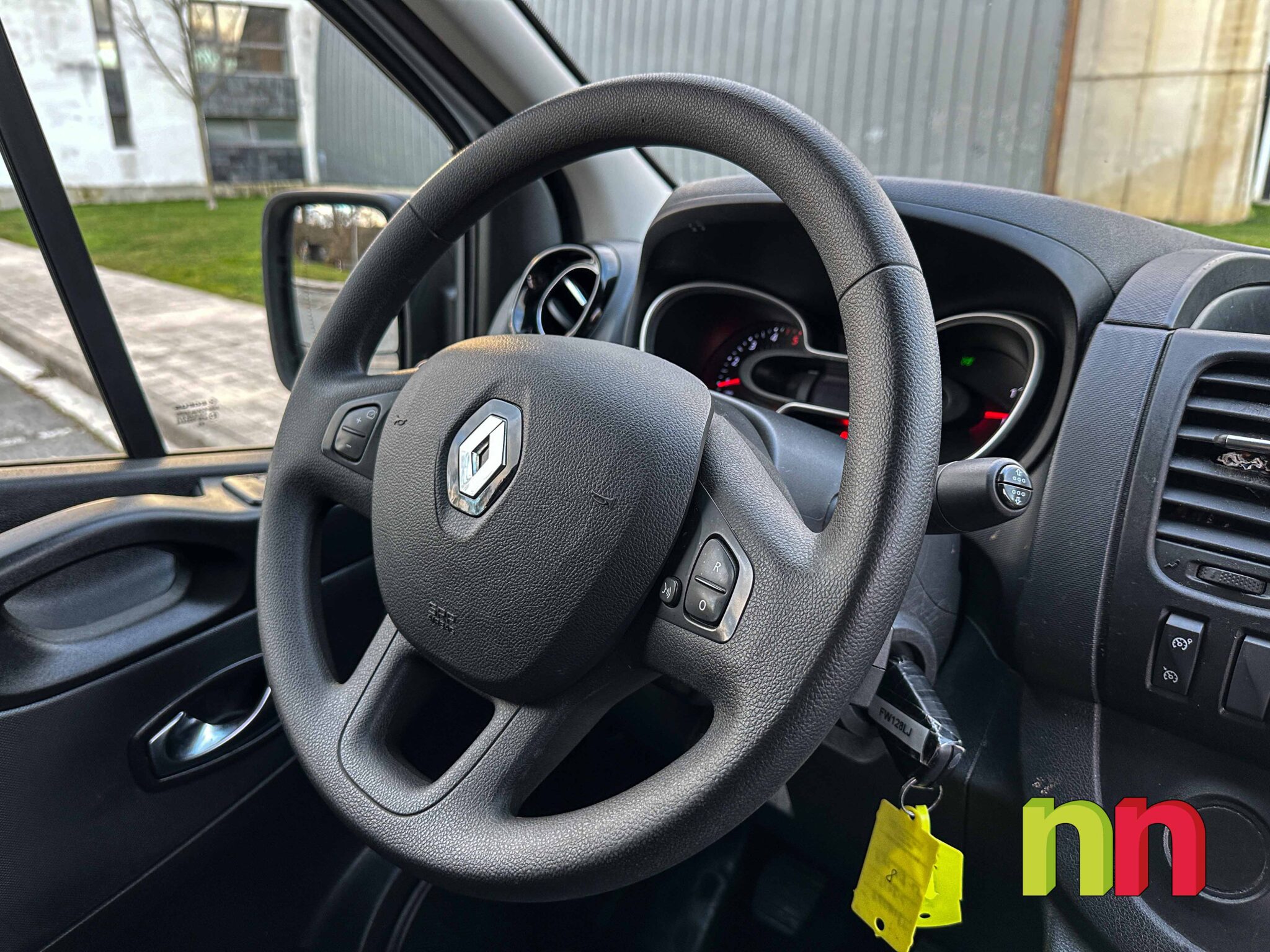 RENAULT Trafic L2H1 FG 29 2.0DCI 145cv + NAVI