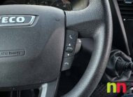 IVECO Daily carrozada con plataforma 3.0TD 145cv 20m3 + puerta lateral