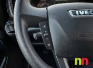 IVECO Daily carrozada con plataforma 3.0TD 145cv 20m3 + puerta lateral