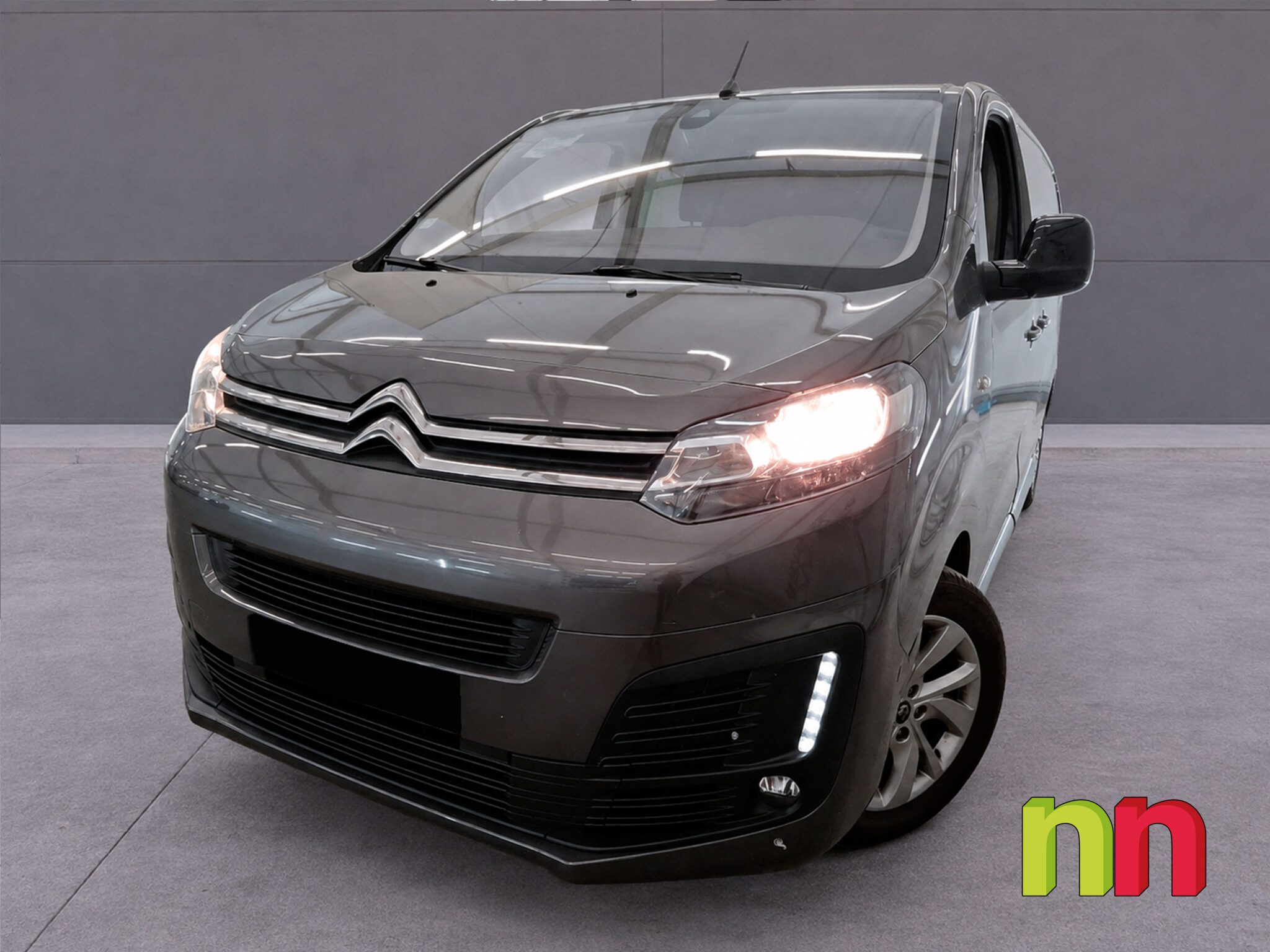 CITROEN Jumpy 3 Combi 5 Talla XL AUTO 2.0BlueHDI 180cv + NAVI + DOBLE PUERTA LATERAL