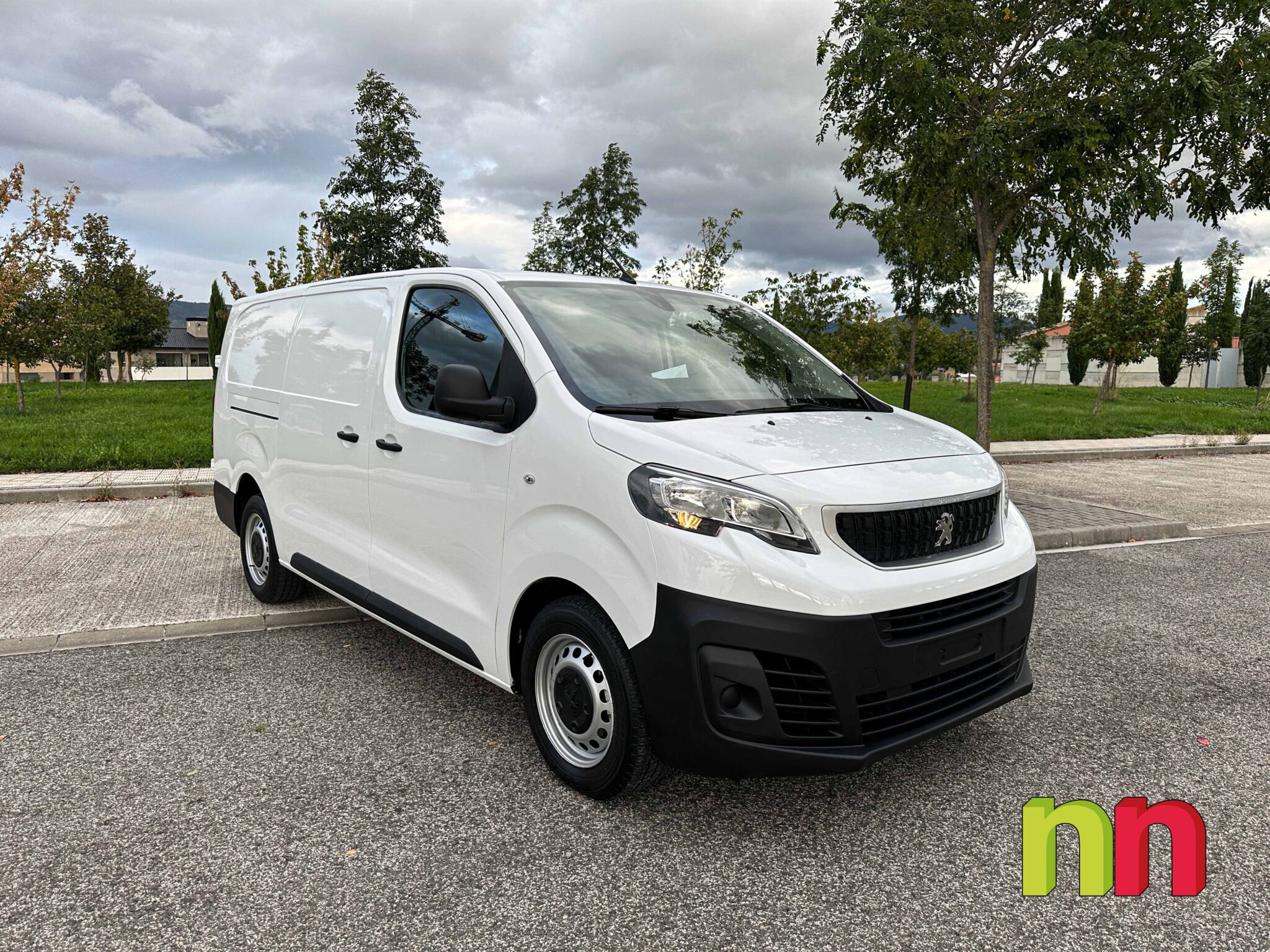PEUGEOT Expert Long 2.0 HDi 120cv + NAVI