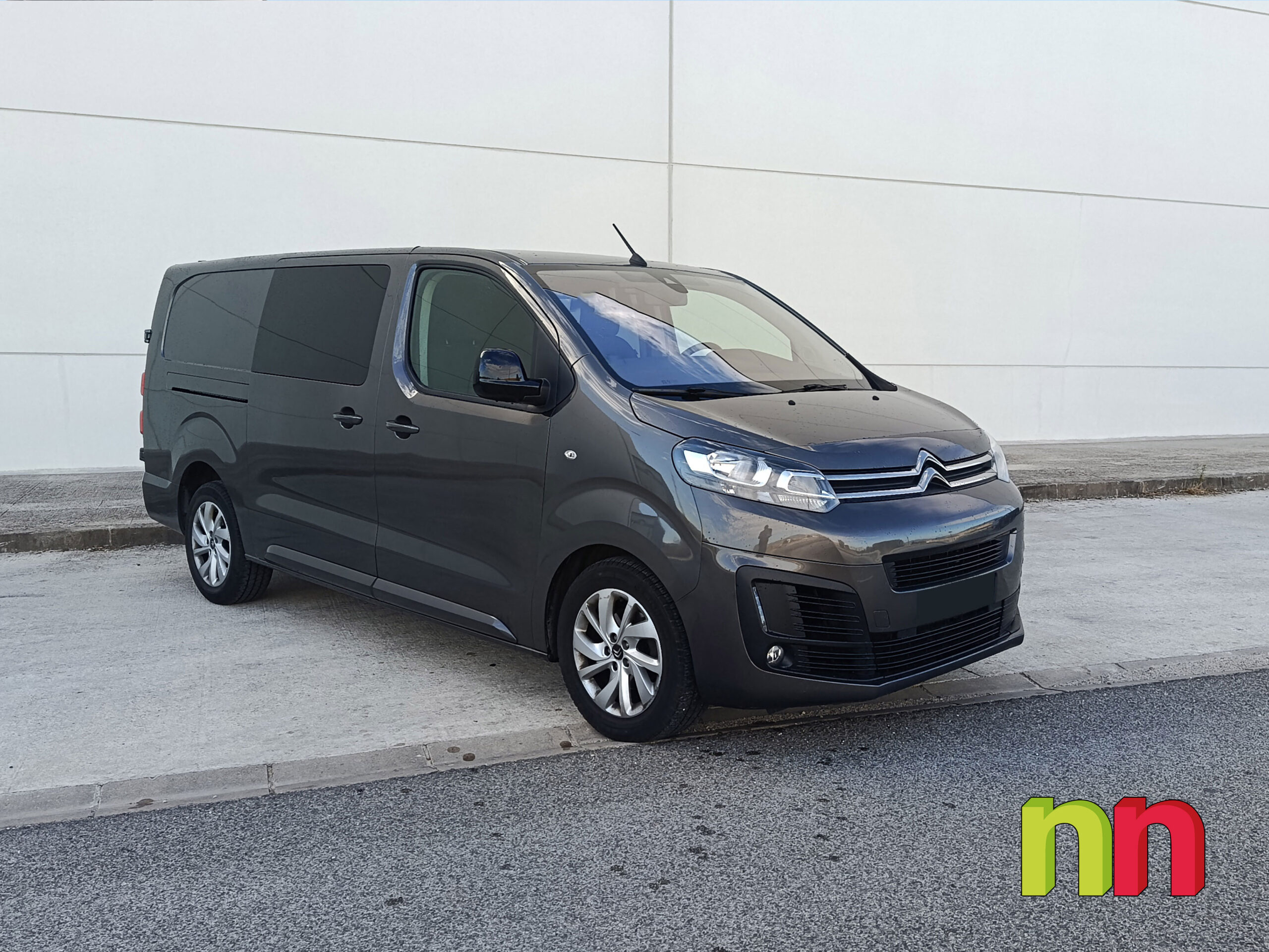 CITROEN Jumpy 3 Combi 5 Talla XL AUTO 2.0BlueHDI 180cv + NAVI + DOBLE PUERTA LATERAL