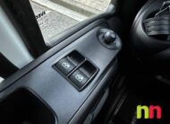 IVECO Daily carrozada con plataforma 3.0TD 145cv 20m3 + puerta lateral