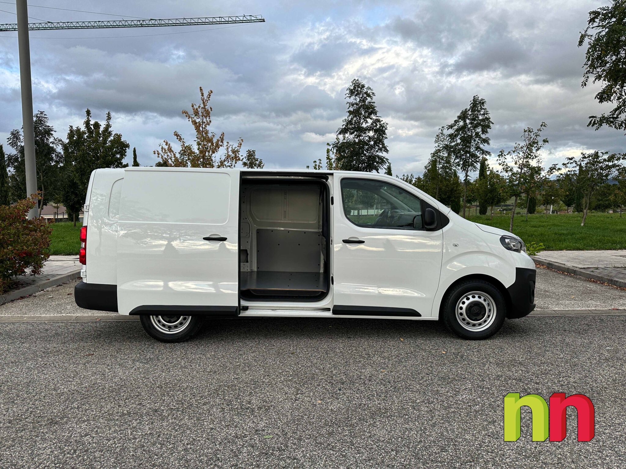 PEUGEOT Expert Long 2.0 HDi 120cv + NAVI