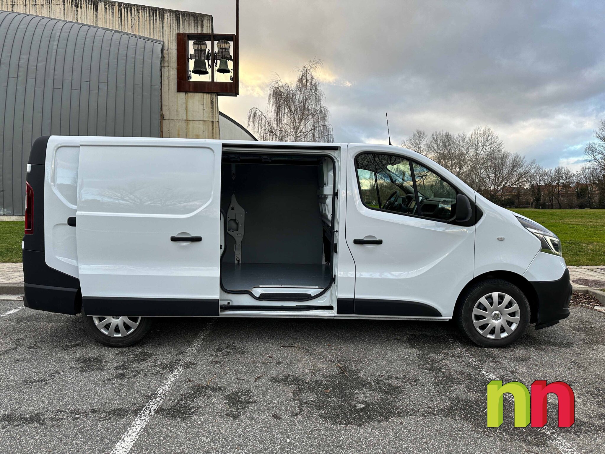 RENAULT Trafic L2H1 FG 29 2.0DCI 145cv + NAVI