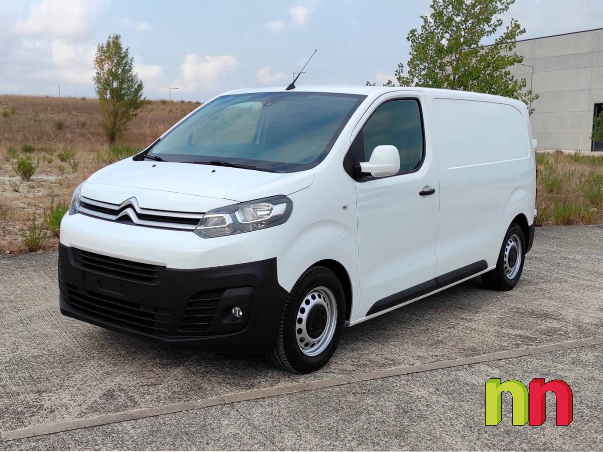 CITROEN Jumpy 3 Talla M 2.0BlueHDI 145cv + NAVY