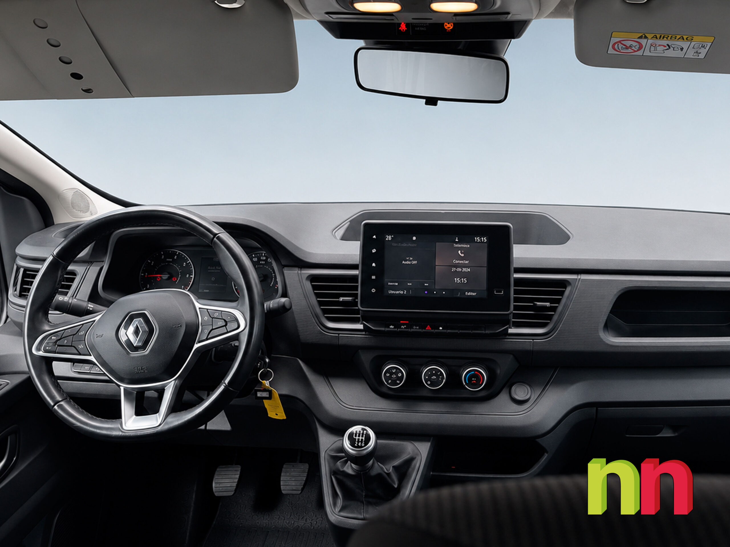 RENAULT Trafic Combi 9 L2H1 2.0DCi 150cv + NAVI