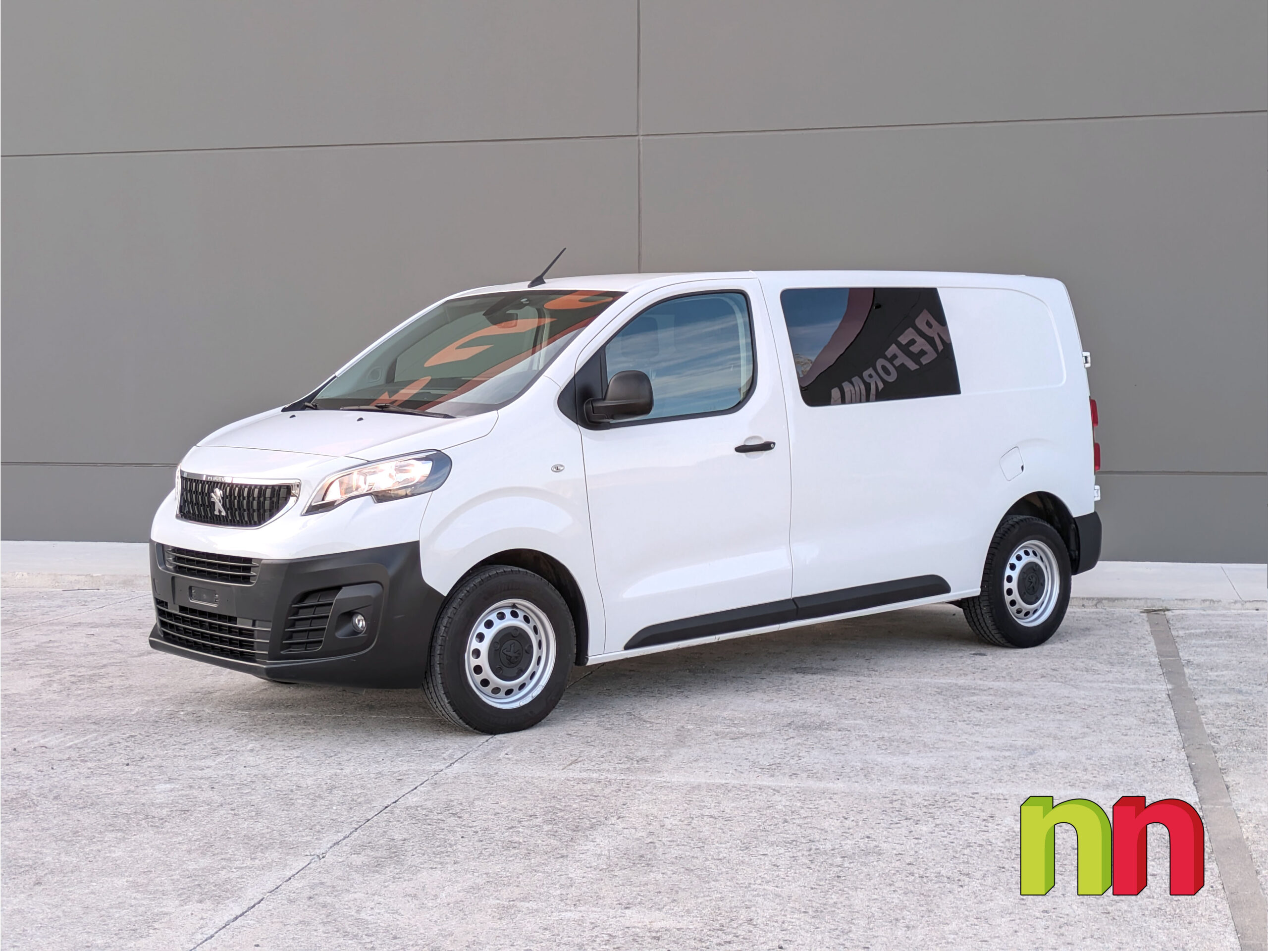 PEUGEOT STD Combi 6 2.0 BlueHDi 120cv + NAVI