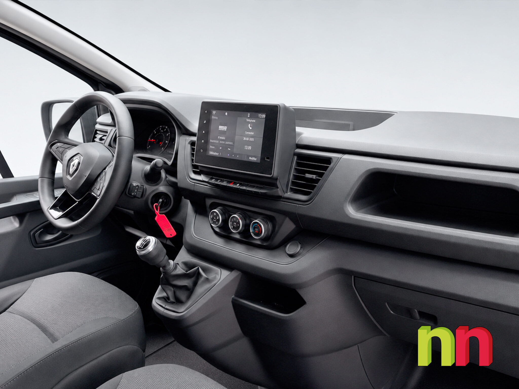 RENAULT Trafic Combi 9 L2H1 2.0DCi 150cv + NAVI