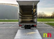 IVECO Daily carrozada con plataforma 3.0TD 145cv 20m3 + puerta lateral