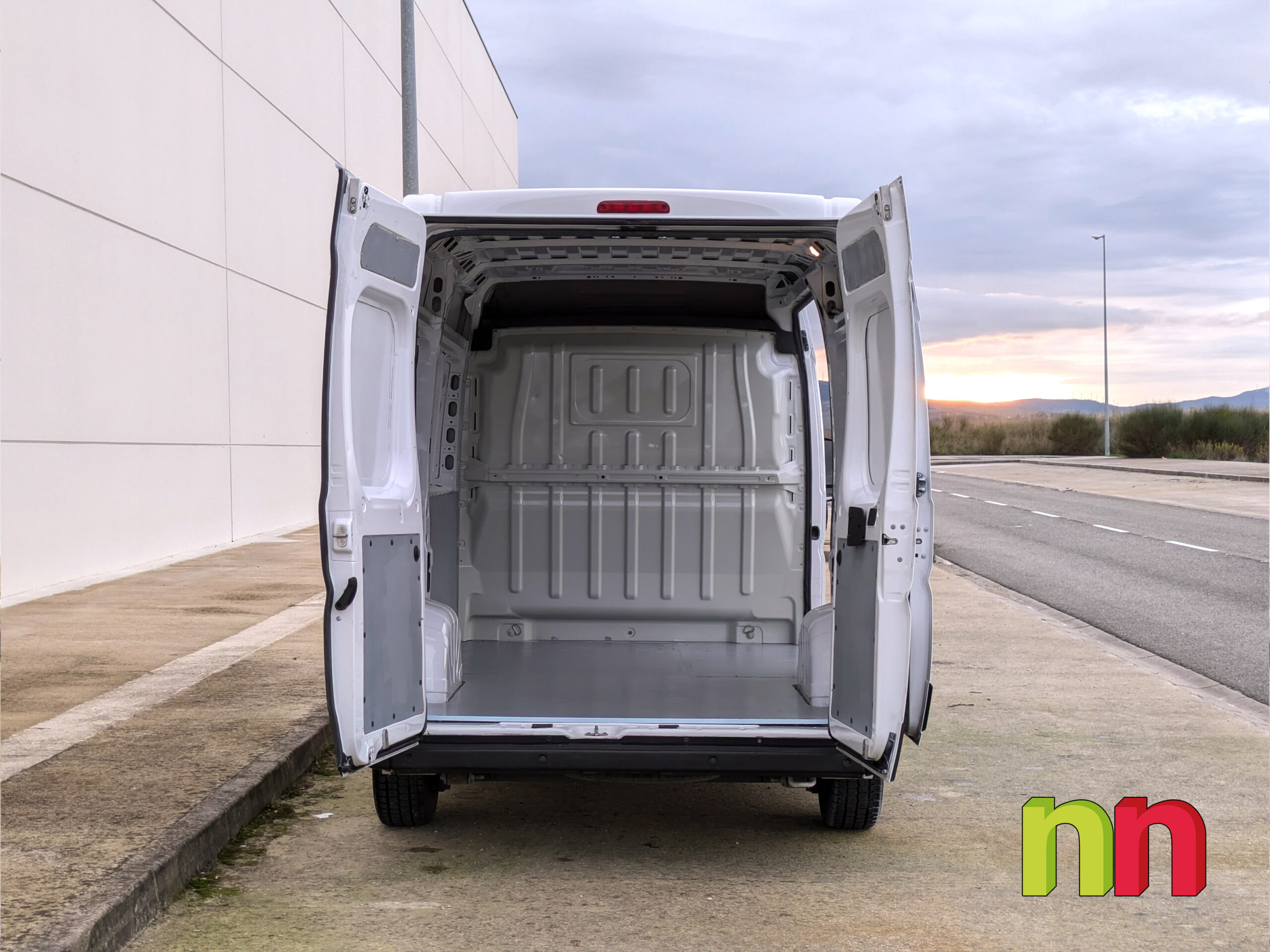 FIAT Ducato L2H2 FG30 2.3 Mjet 120cv + NAVI