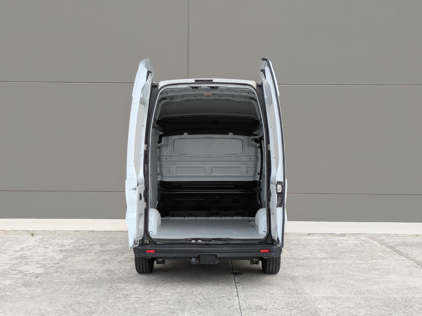 RENAULT Trafic L1H2 2.0DCI 145cv + NAVI