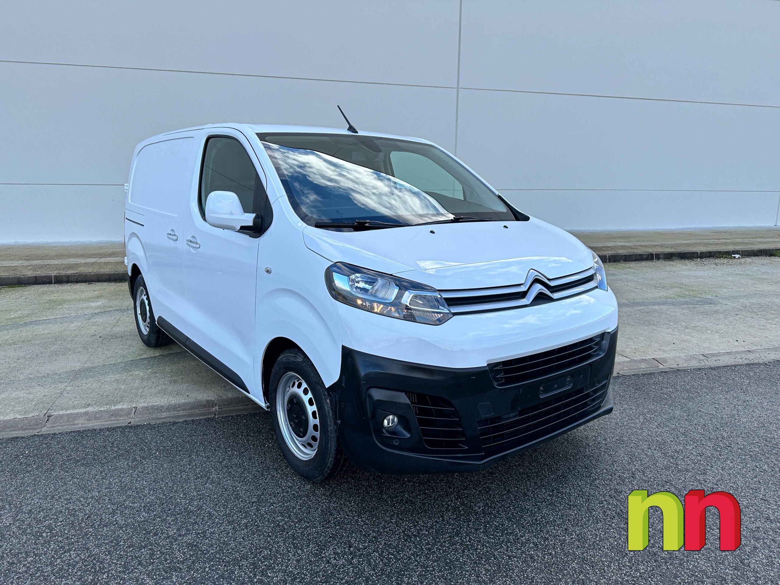CITROEN Jumpy 3 Talla M 2.0BlueHDI 120cv + NAVY