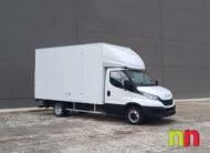 IVECO Daily carrozada con plataforma 3.0TD 160cv 20m3 + puerta lateral + doble rueda
