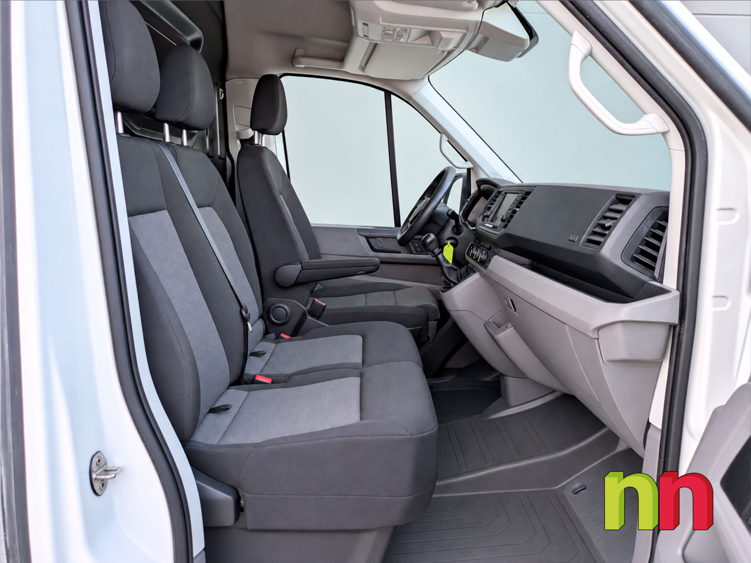VOLKSWAGEN Crafter L4H2 FG35 AUTO 2.0TDI 140cv + NAVI