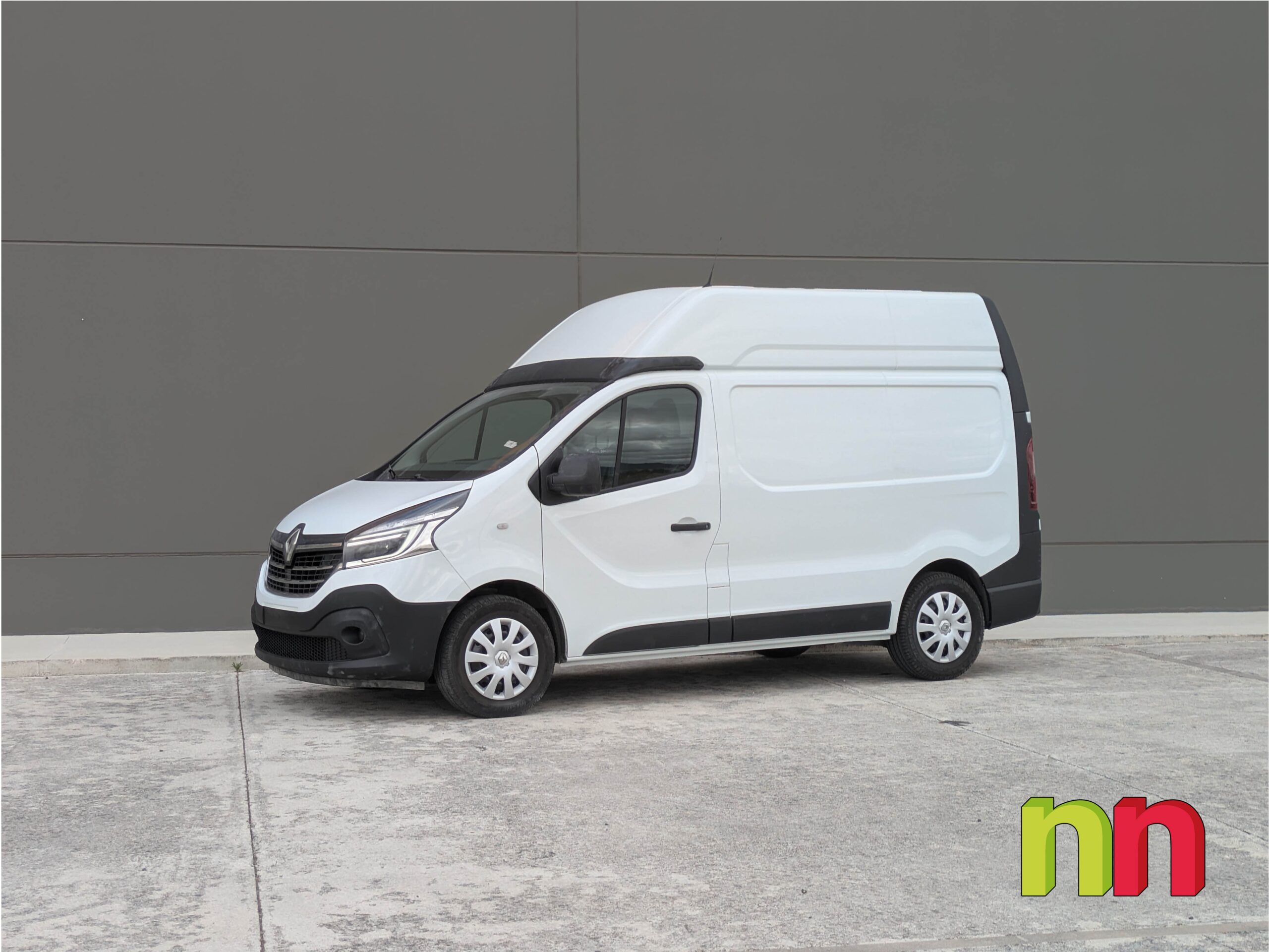 RENAULT Trafic L1H2 2.0DCI 145cv + NAVI