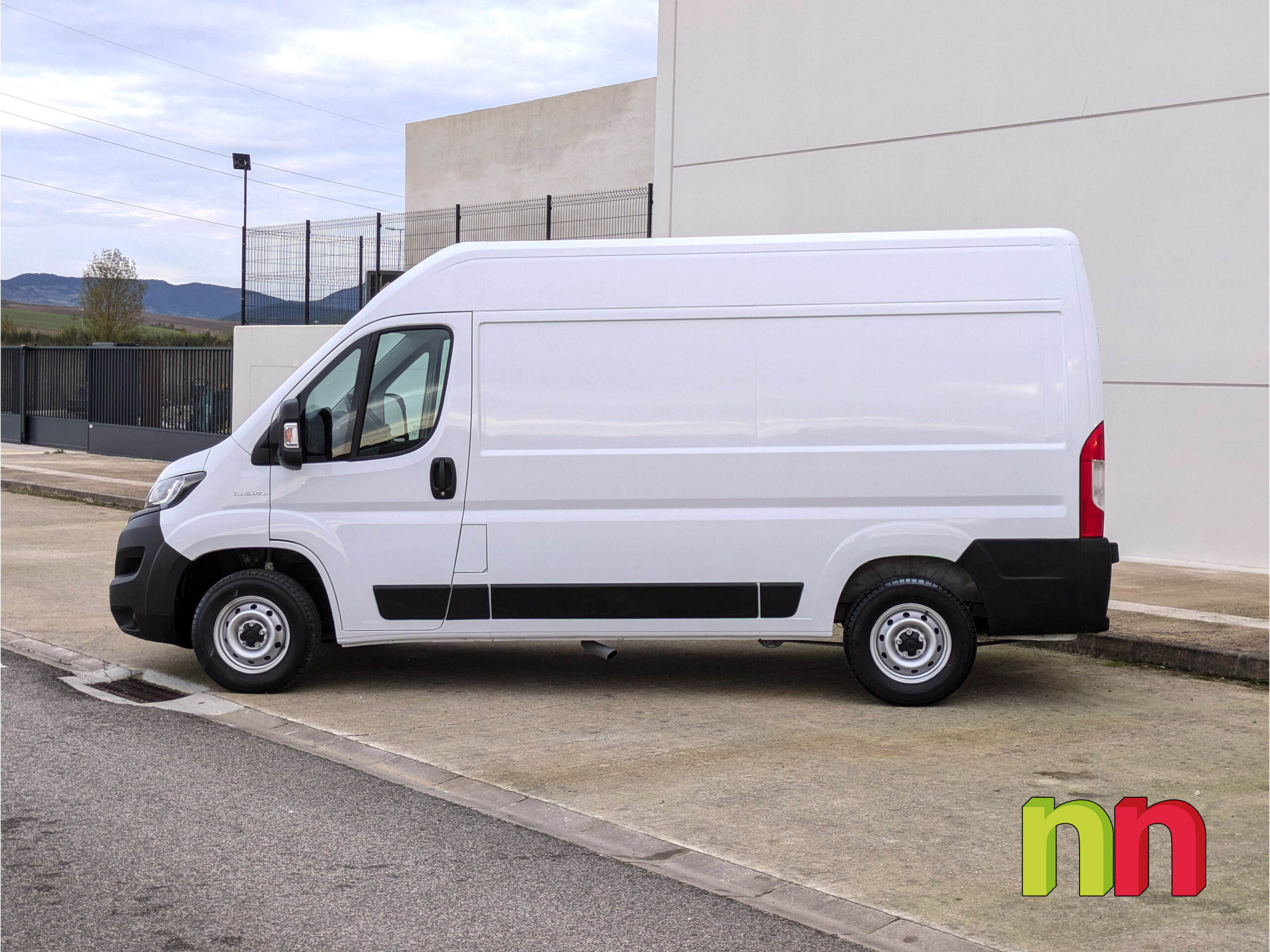 FIAT Ducato L2H2 FG30 2.3 Mjet 120cv + NAVI